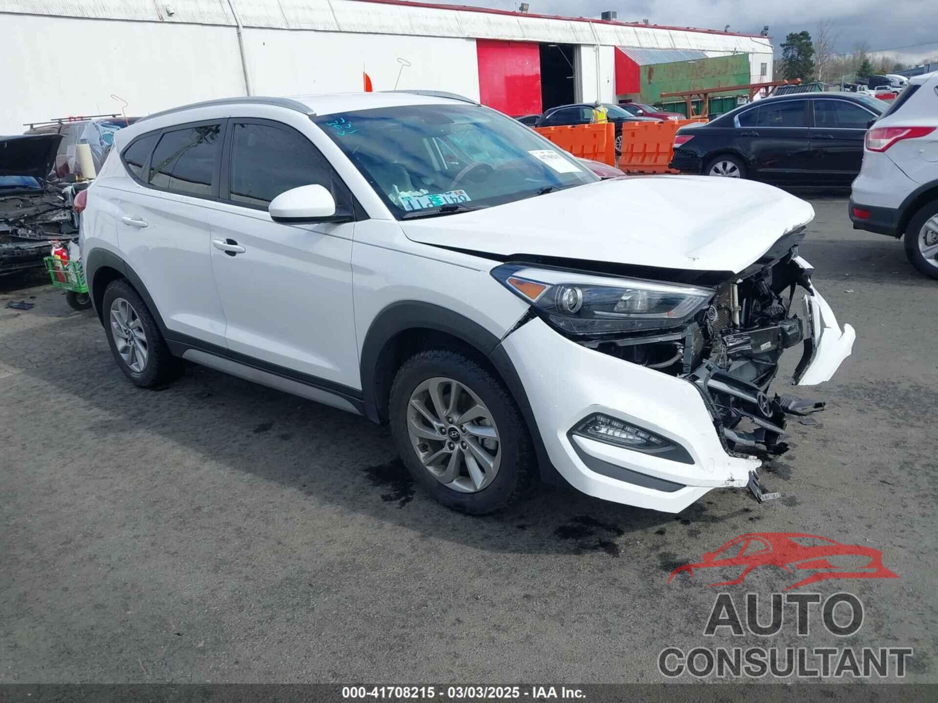 HYUNDAI TUCSON 2018 - KM8J33A40JU808319