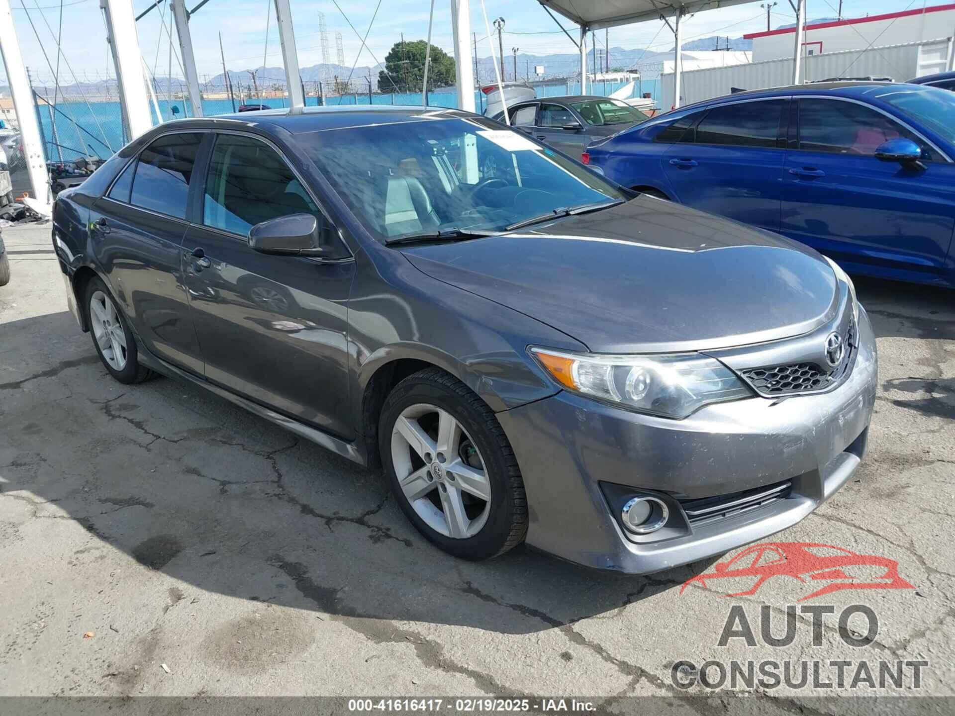 TOYOTA CAMRY 2014 - 4T1BF1FK2EU851637