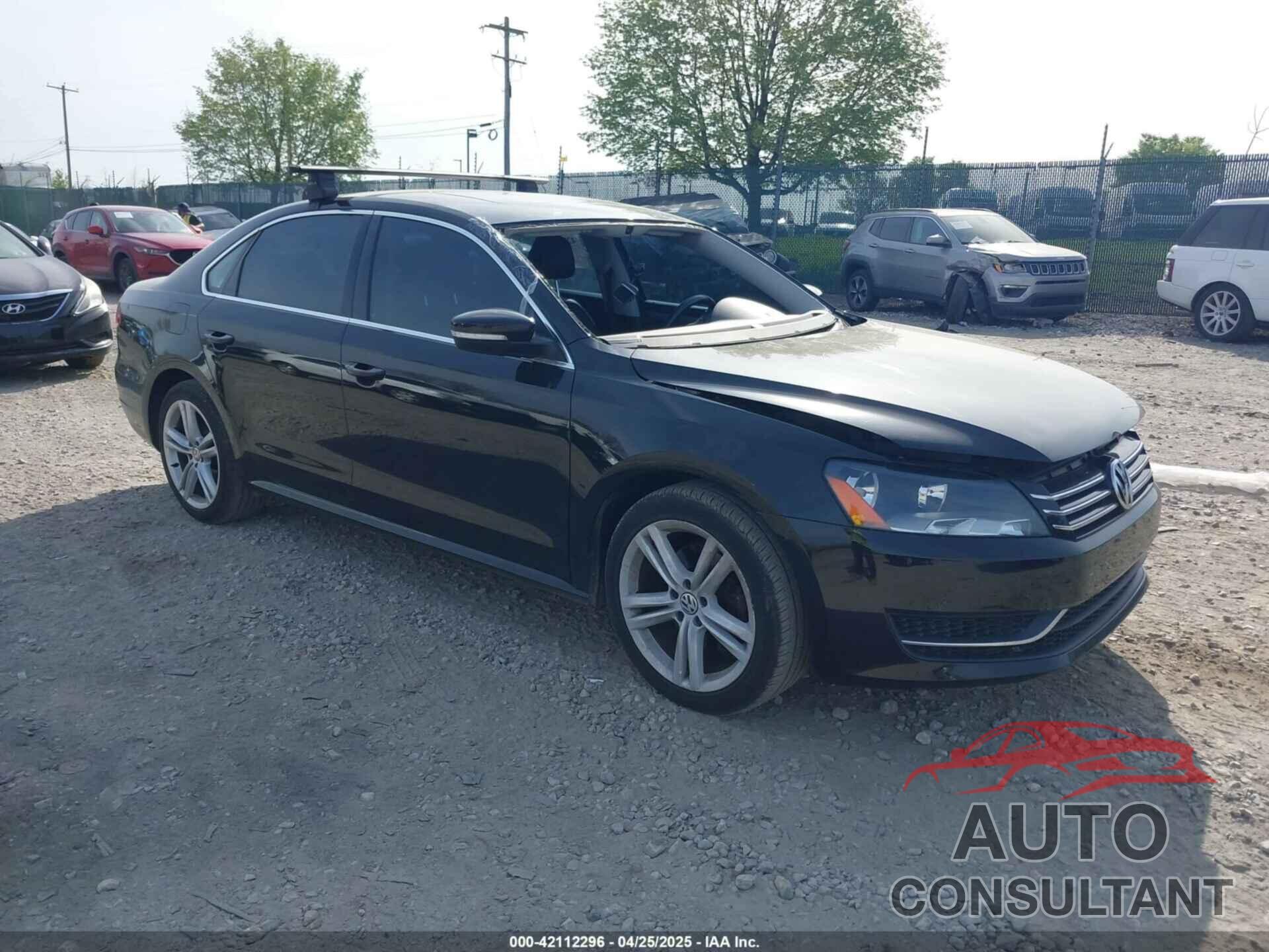 VOLKSWAGEN PASSAT 2014 - 1VWBP7A38EC016178