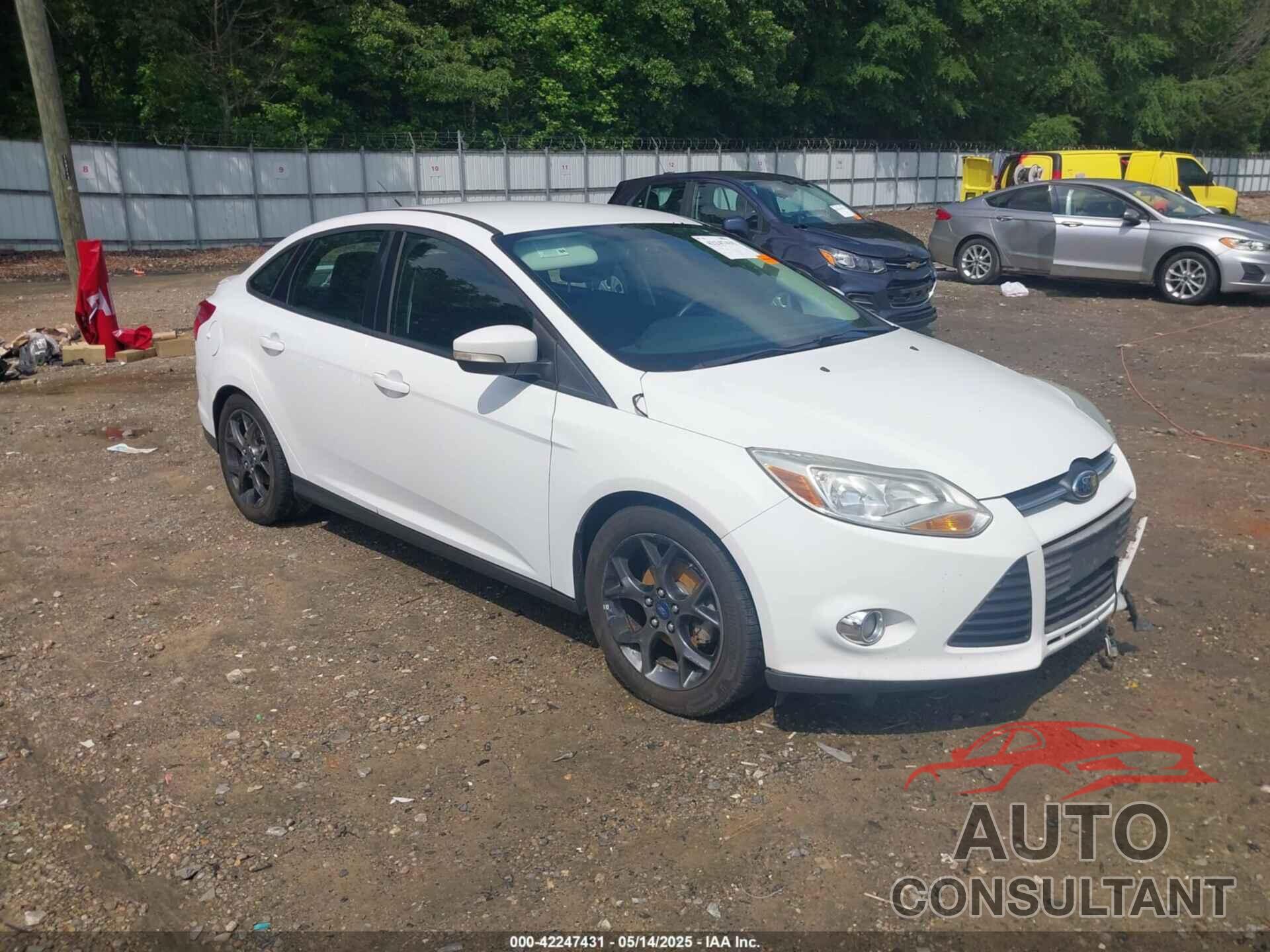 FORD FOCUS 2014 - 1FADP3F27EL279627