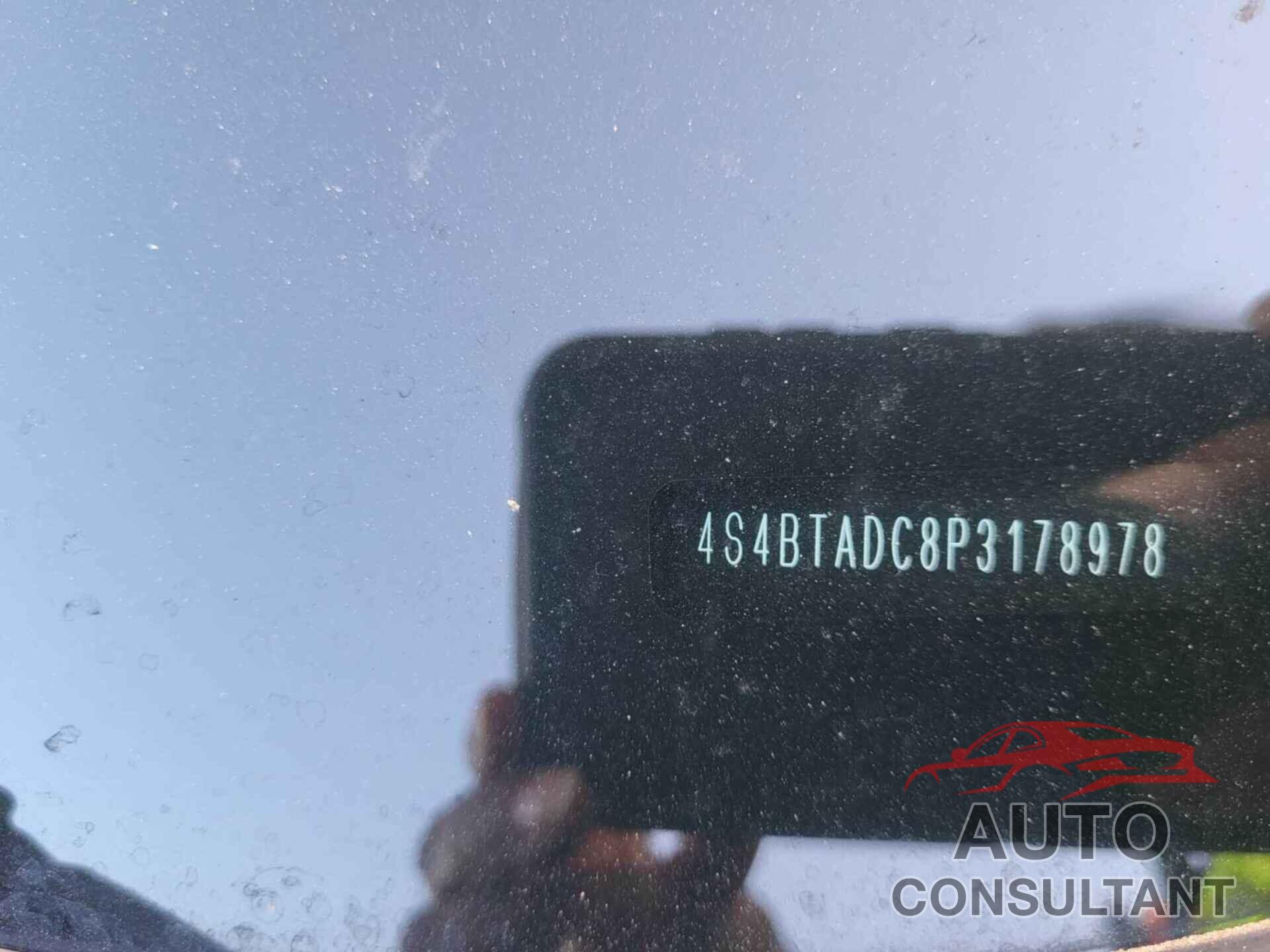 SUBARU OUTBACK 2023 - 4S4BTADC8P3178978