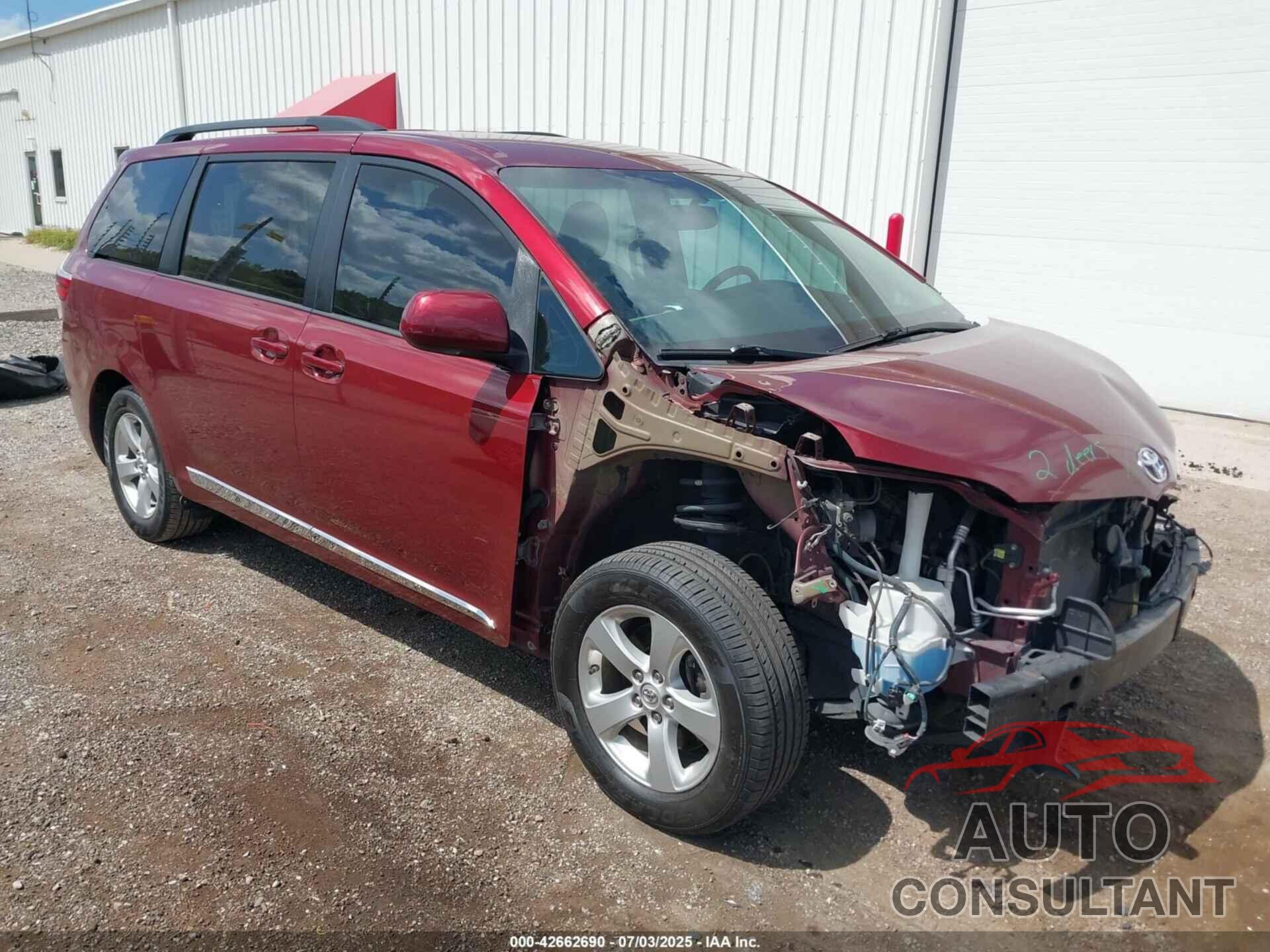 TOYOTA SIENNA 2016 - 5TDKK3DC4GS746905