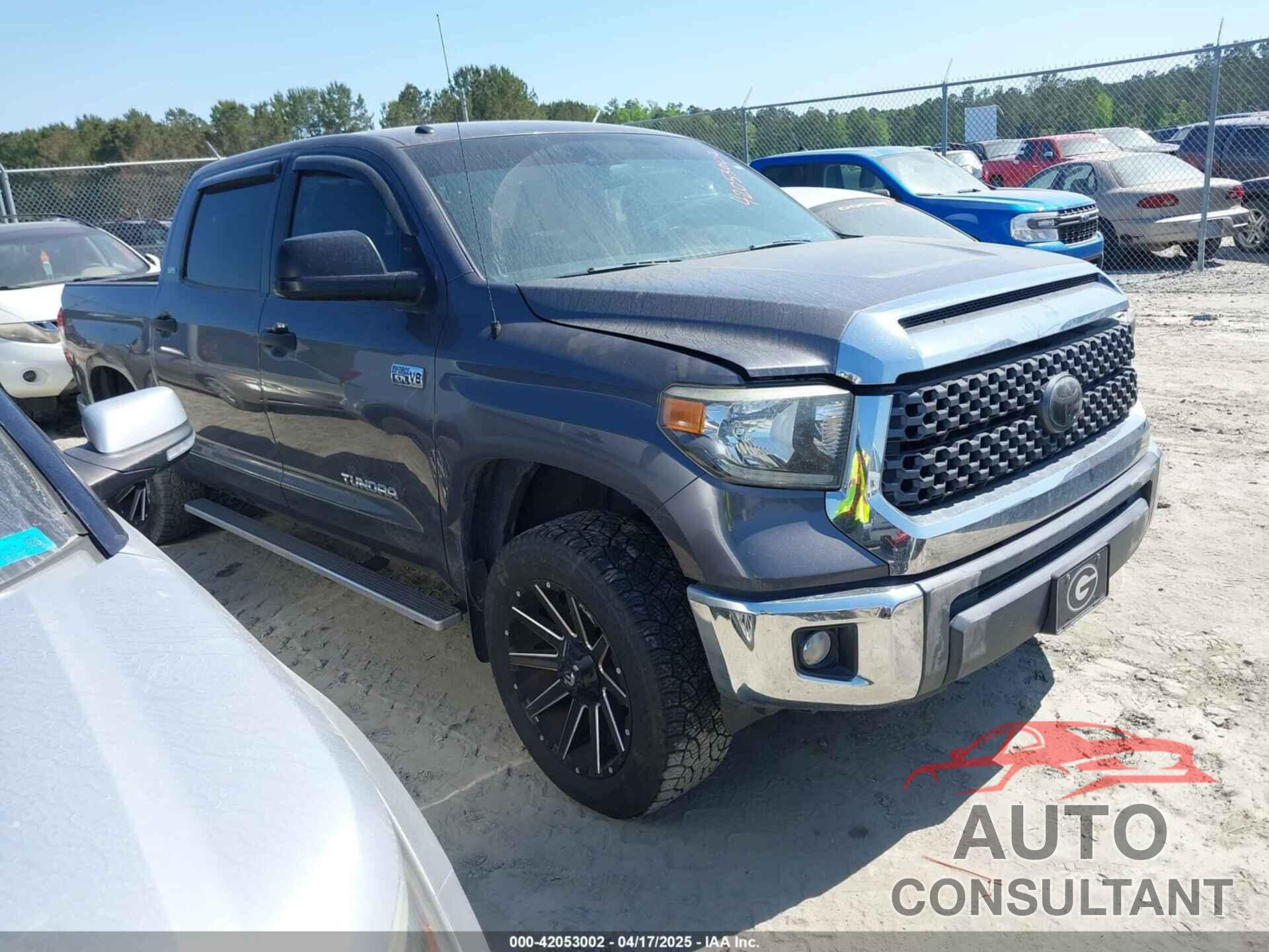 TOYOTA TUNDRA 2018 - 5TFDW5F15JX768515