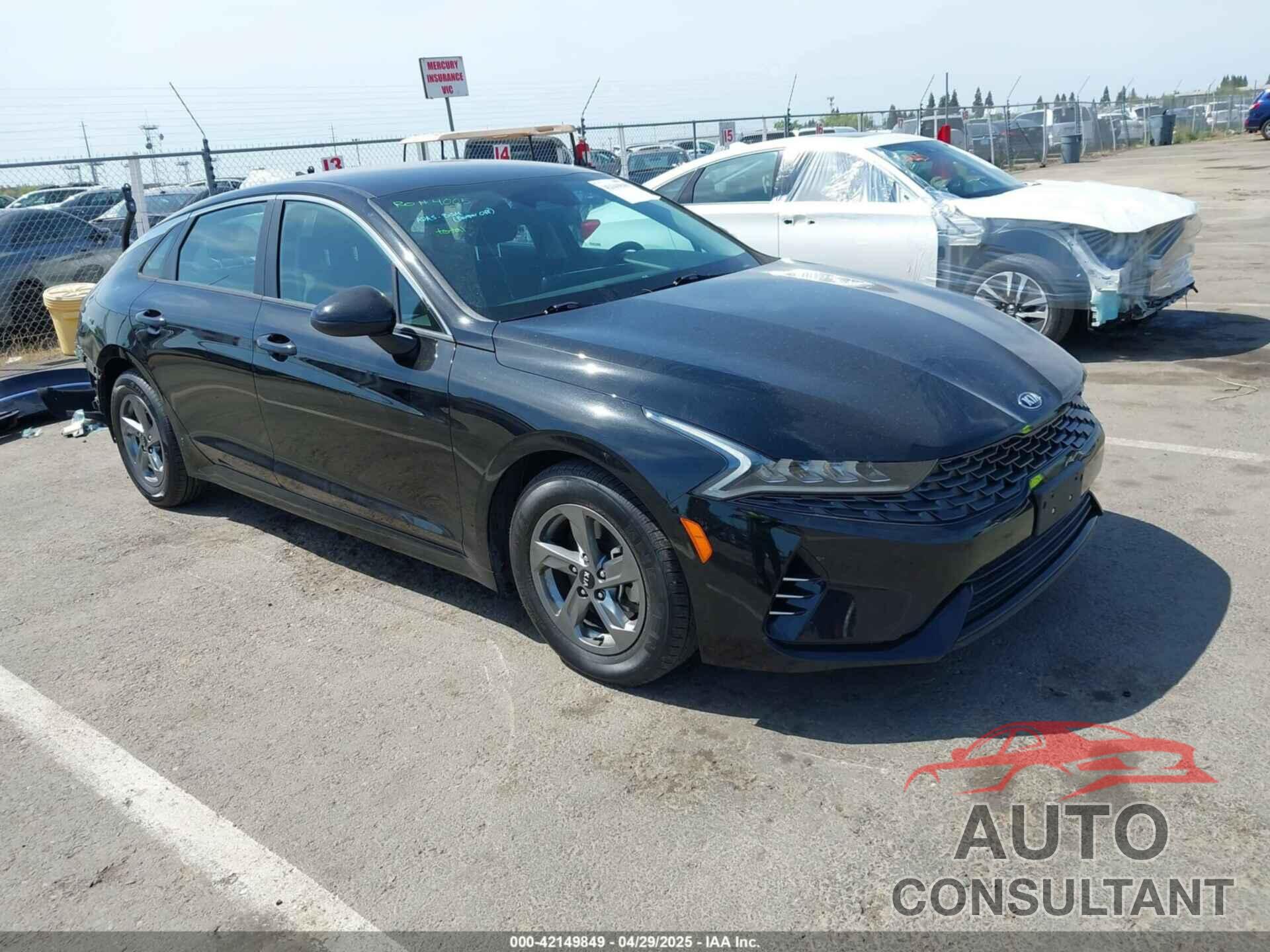 KIA K5 2021 - 5XXG14J25MG019652