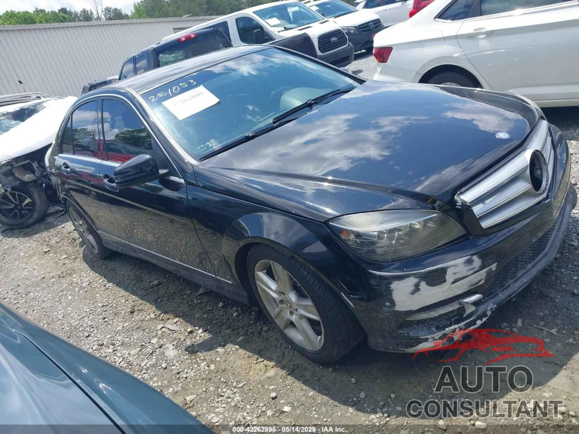MERCEDES-BENZ C 300 2011 - WDDGF5EB1BA509120