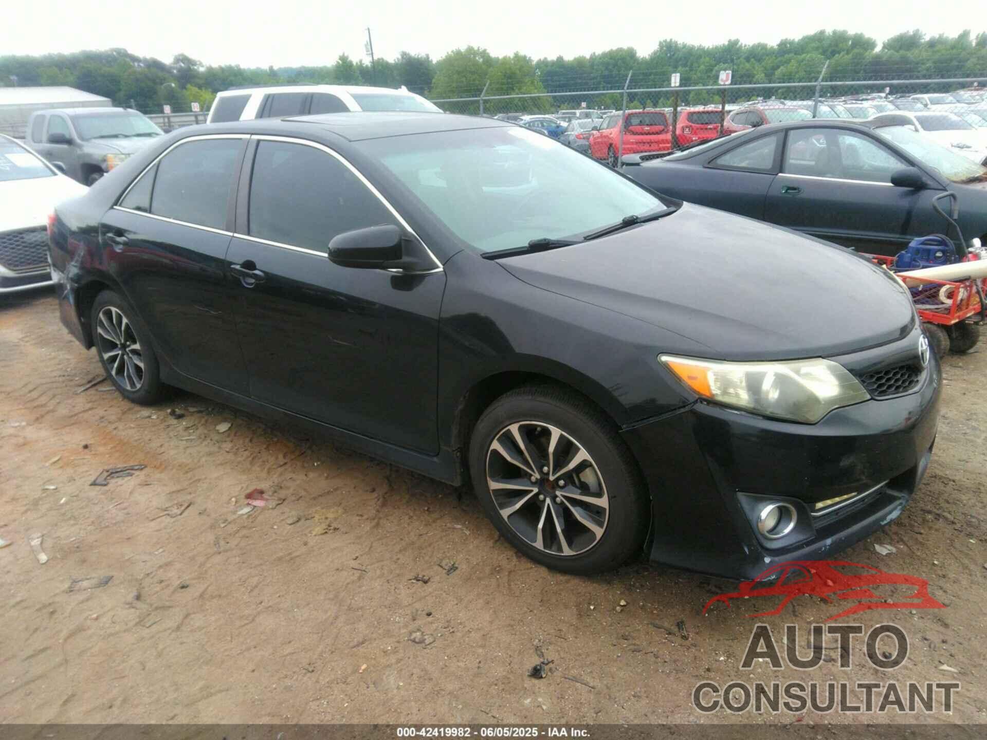 TOYOTA CAMRY 2014 - 4T1BF1FK0EU844007