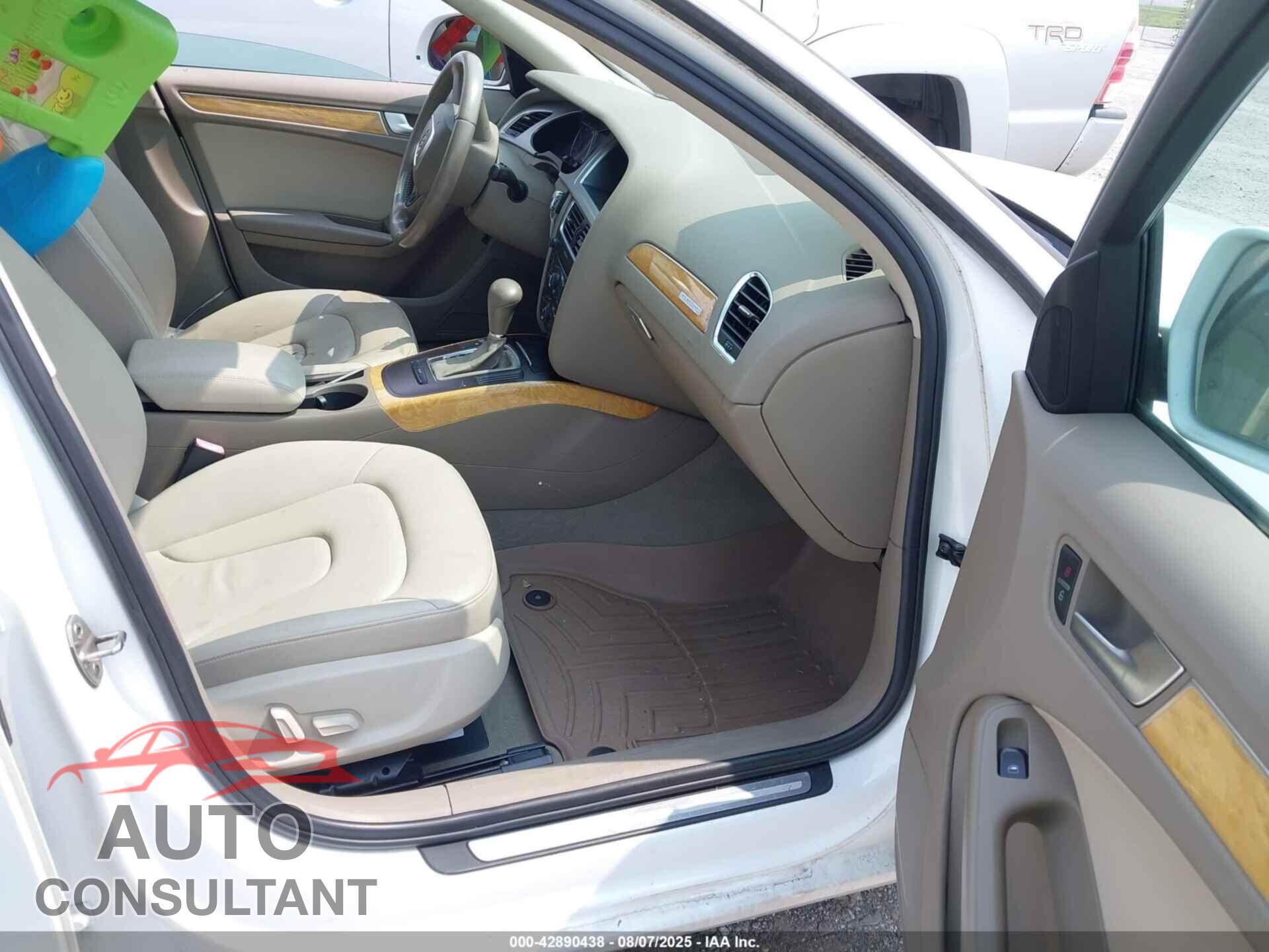 AUDI A4 2009 - WAULF78K59A135389
