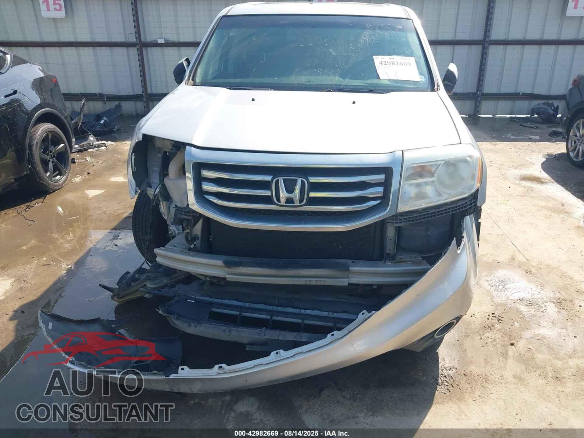 HONDA PILOT 2012 - 5FNYF3H6XCB032178