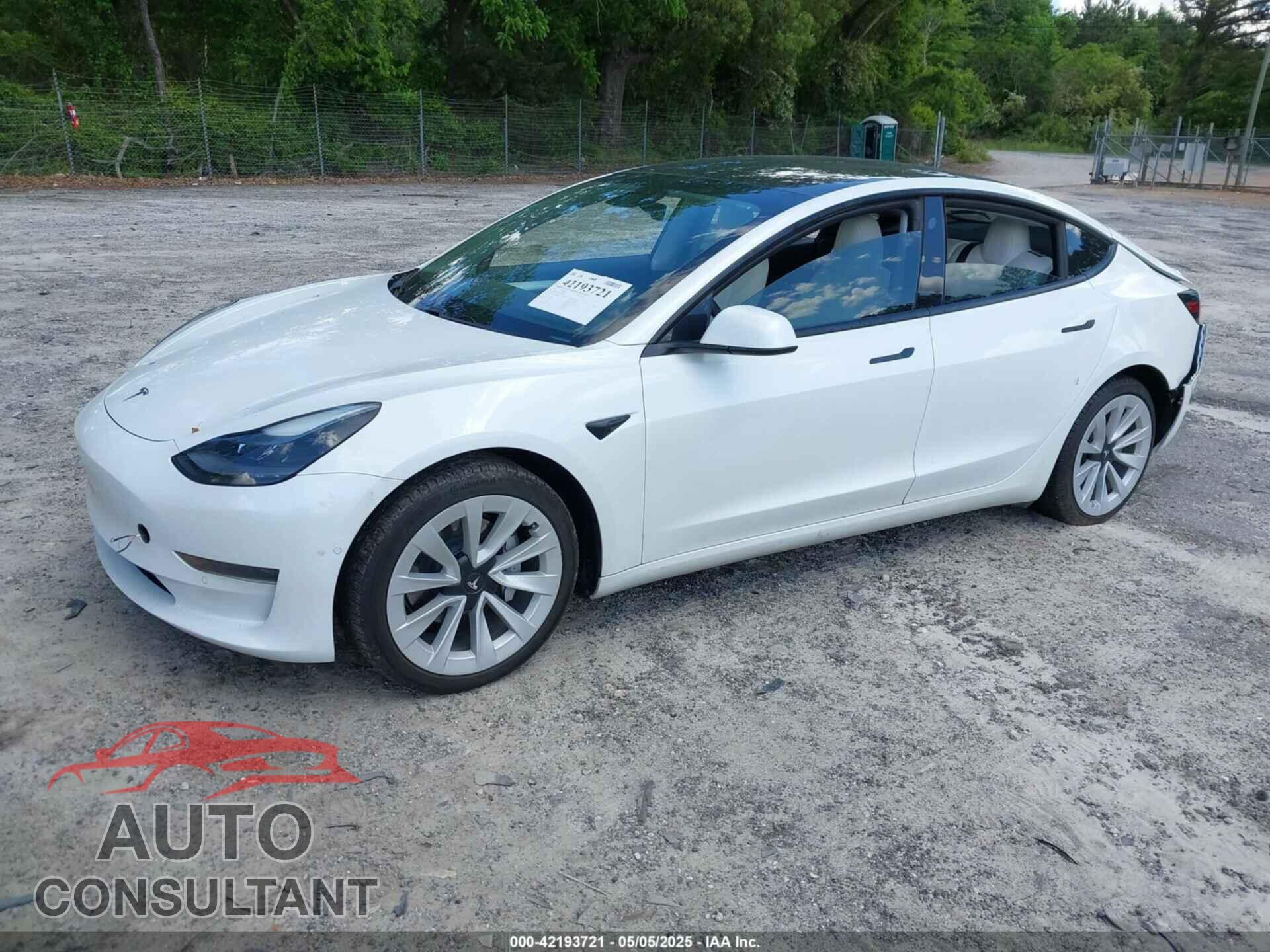 TESLA MODEL 3 2021 - 5YJ3E1EA9MF060081