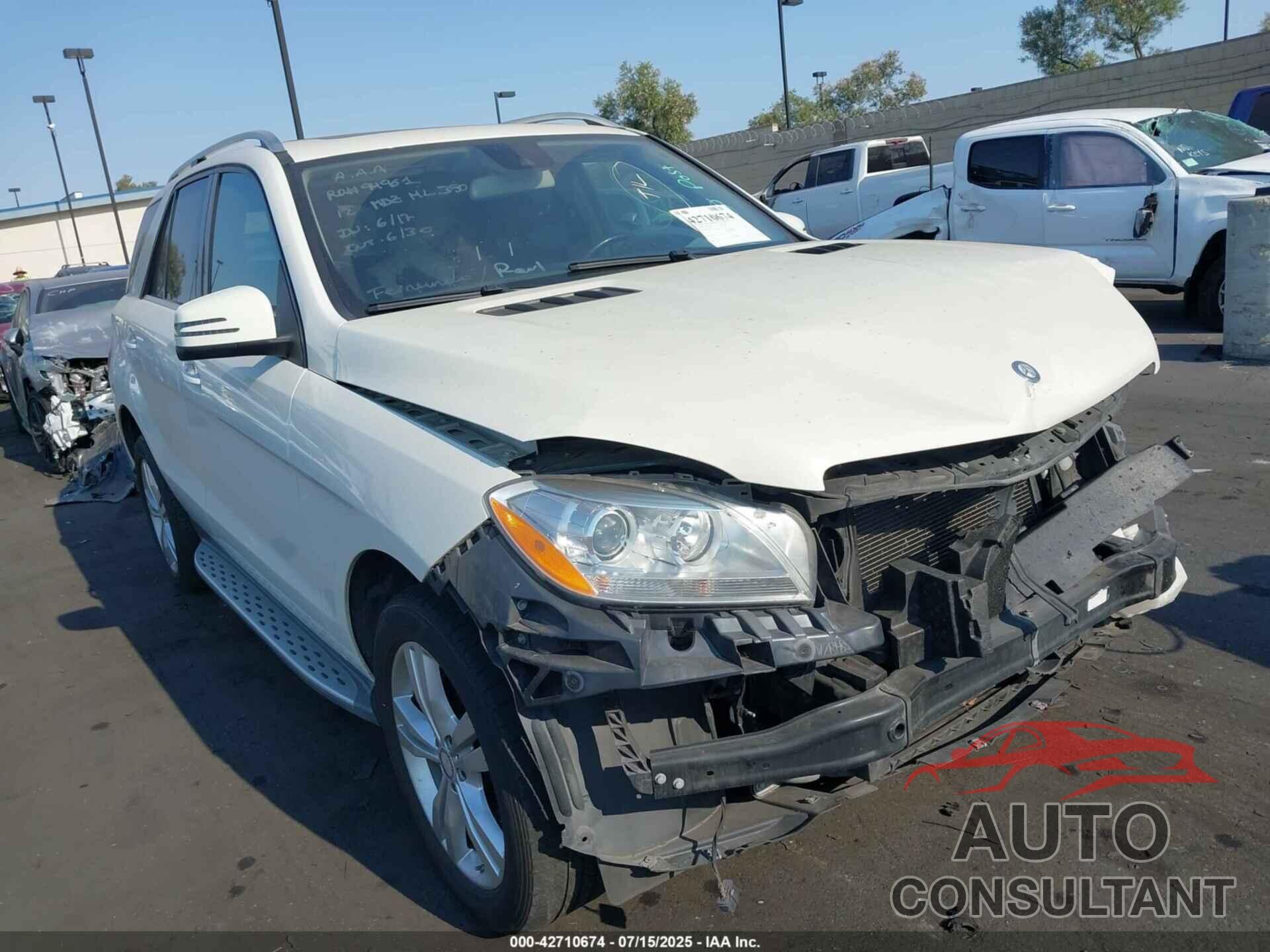 MERCEDES-BENZ ML 350 2012 - 4JGDA5HB4CA057491