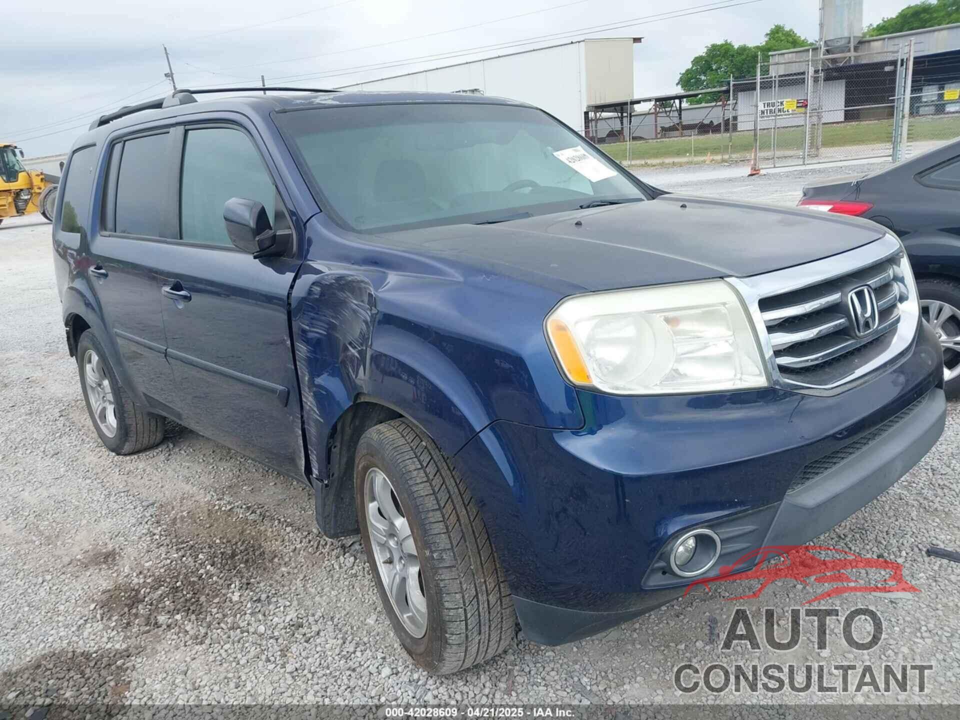 HONDA PILOT 2015 - 5FNYF4H56FB040909