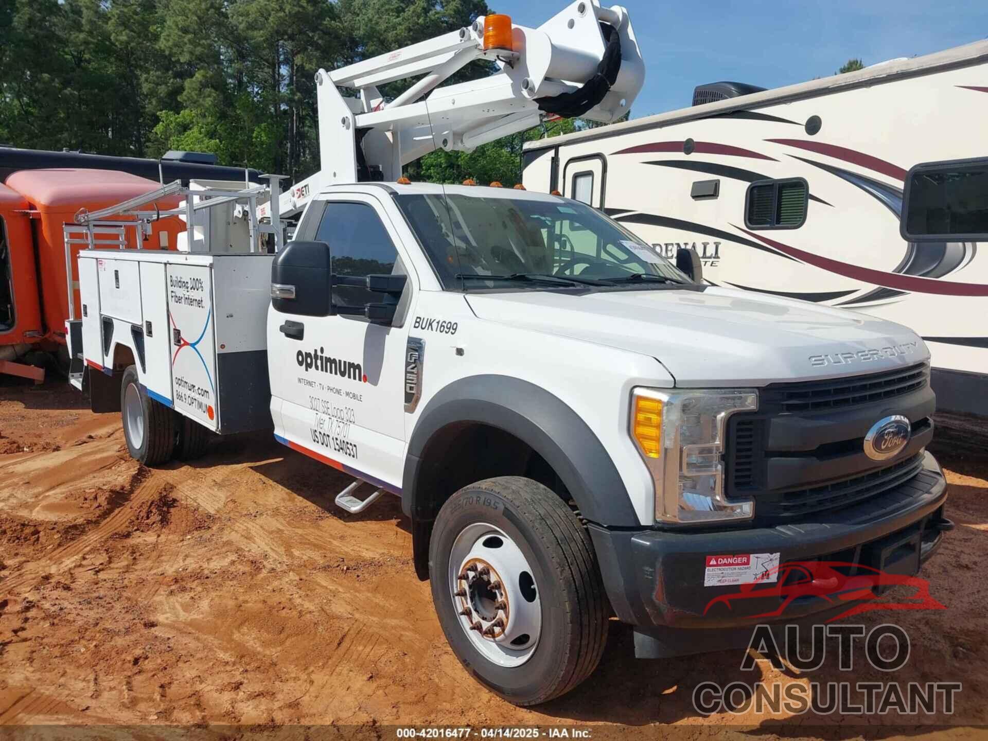 FORD F-450 CHASSIS 2017 - 1FDUF4GY7HEB23274