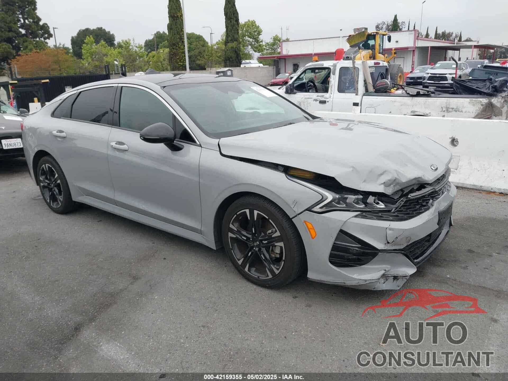 KIA K5 2021 - 5XXG64J28MG062660