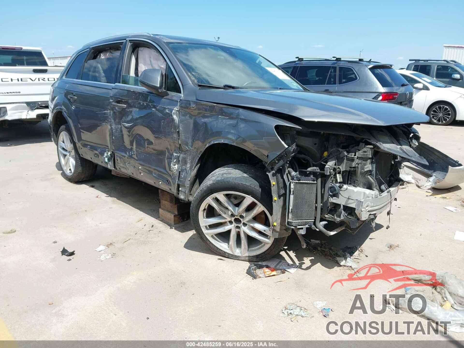 AUDI Q7 2017 - WA1VAAF75HD033247