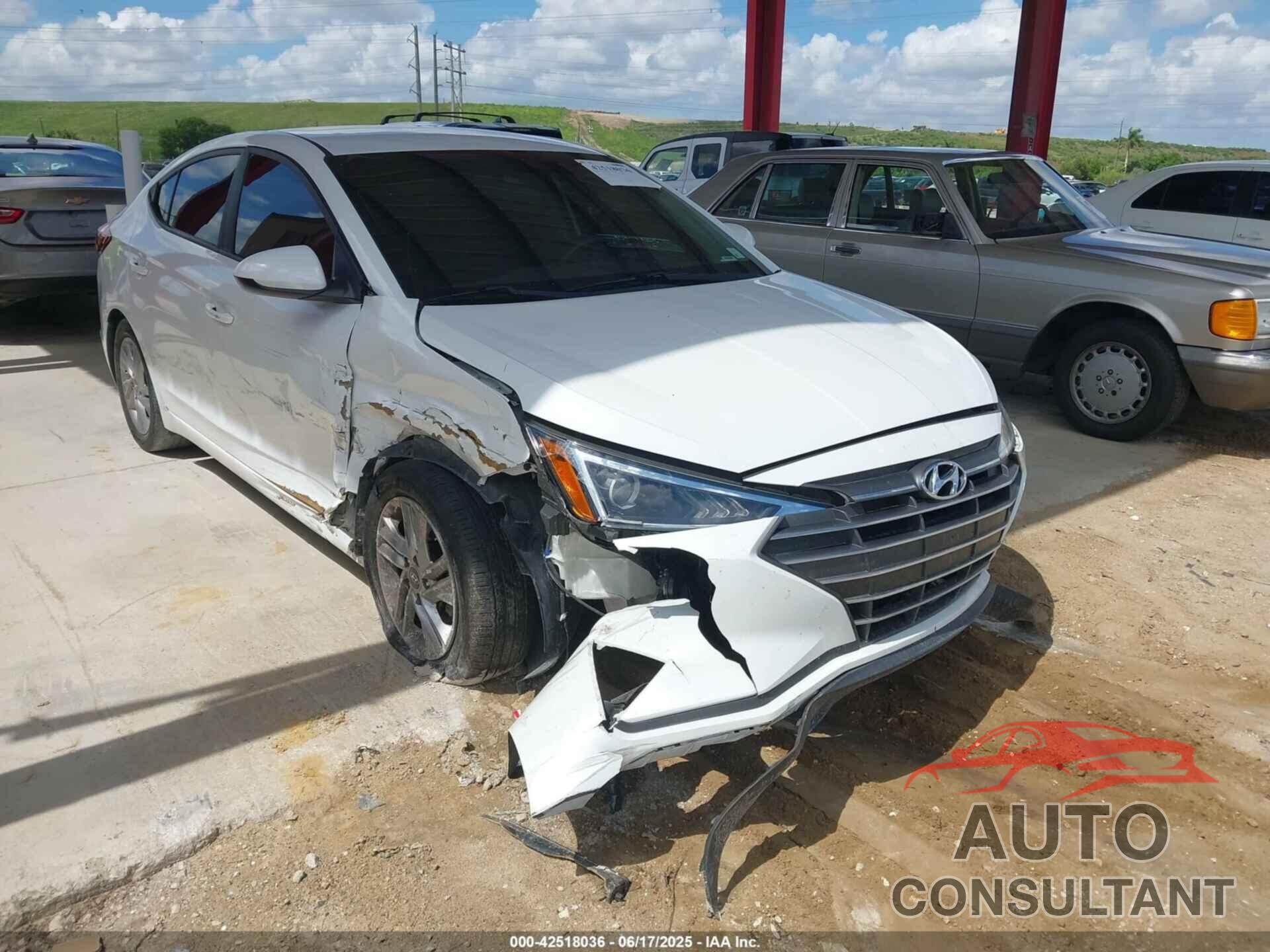 HYUNDAI ELANTRA 2020 - 5NPD84LF1LH554236