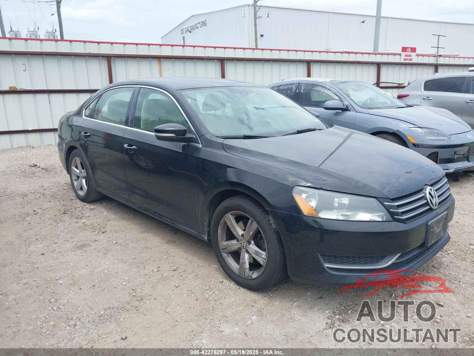 VOLKSWAGEN PASSAT 2014 - 1VWAT7A30EC053992