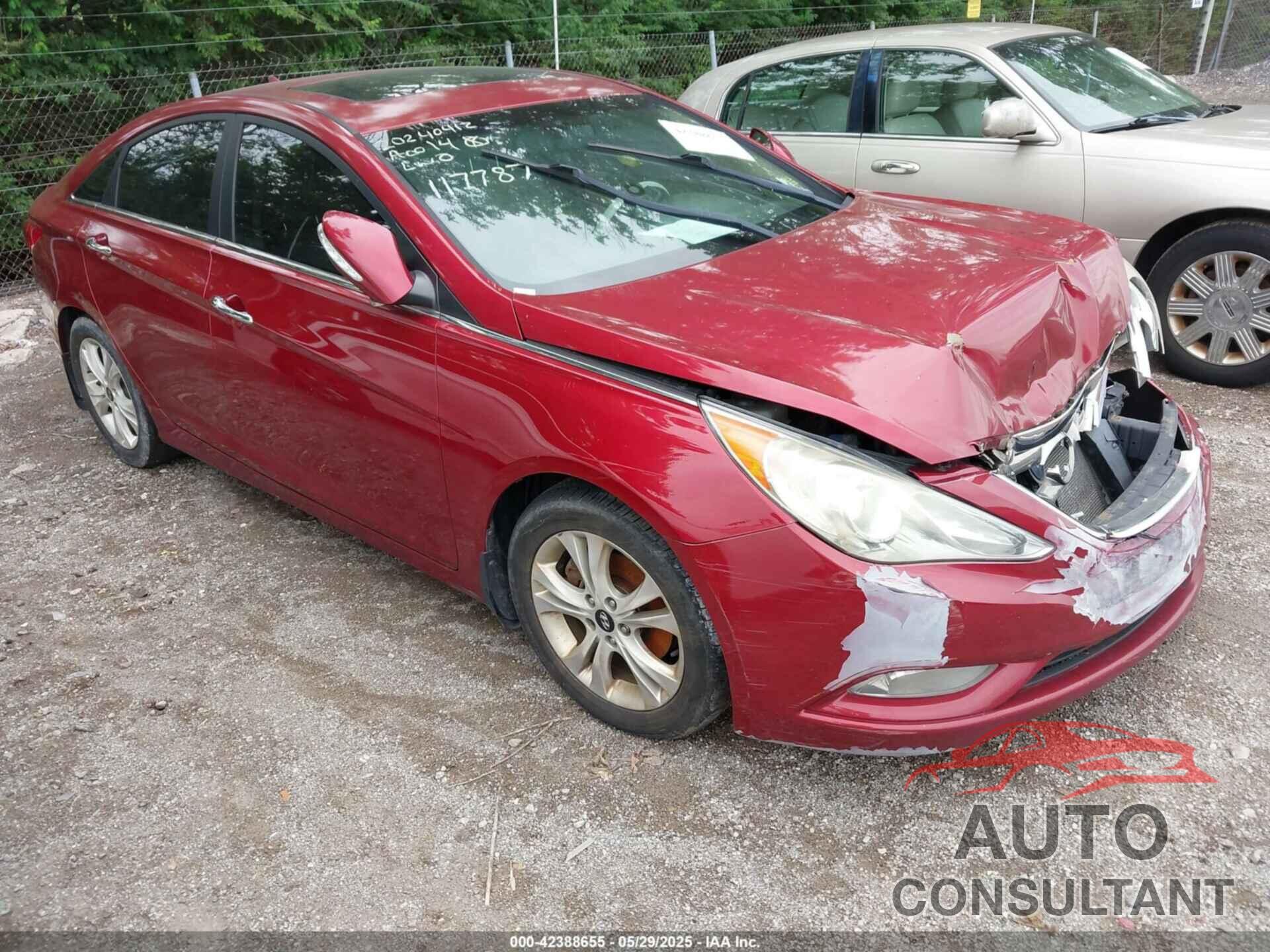 HYUNDAI SONATA 2011 - 5NPEC4AC9BH117787