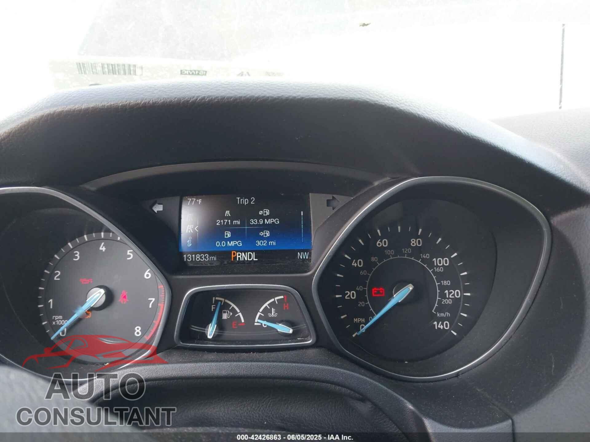 FORD FOCUS 2015 - 1FADP3F22FL202570