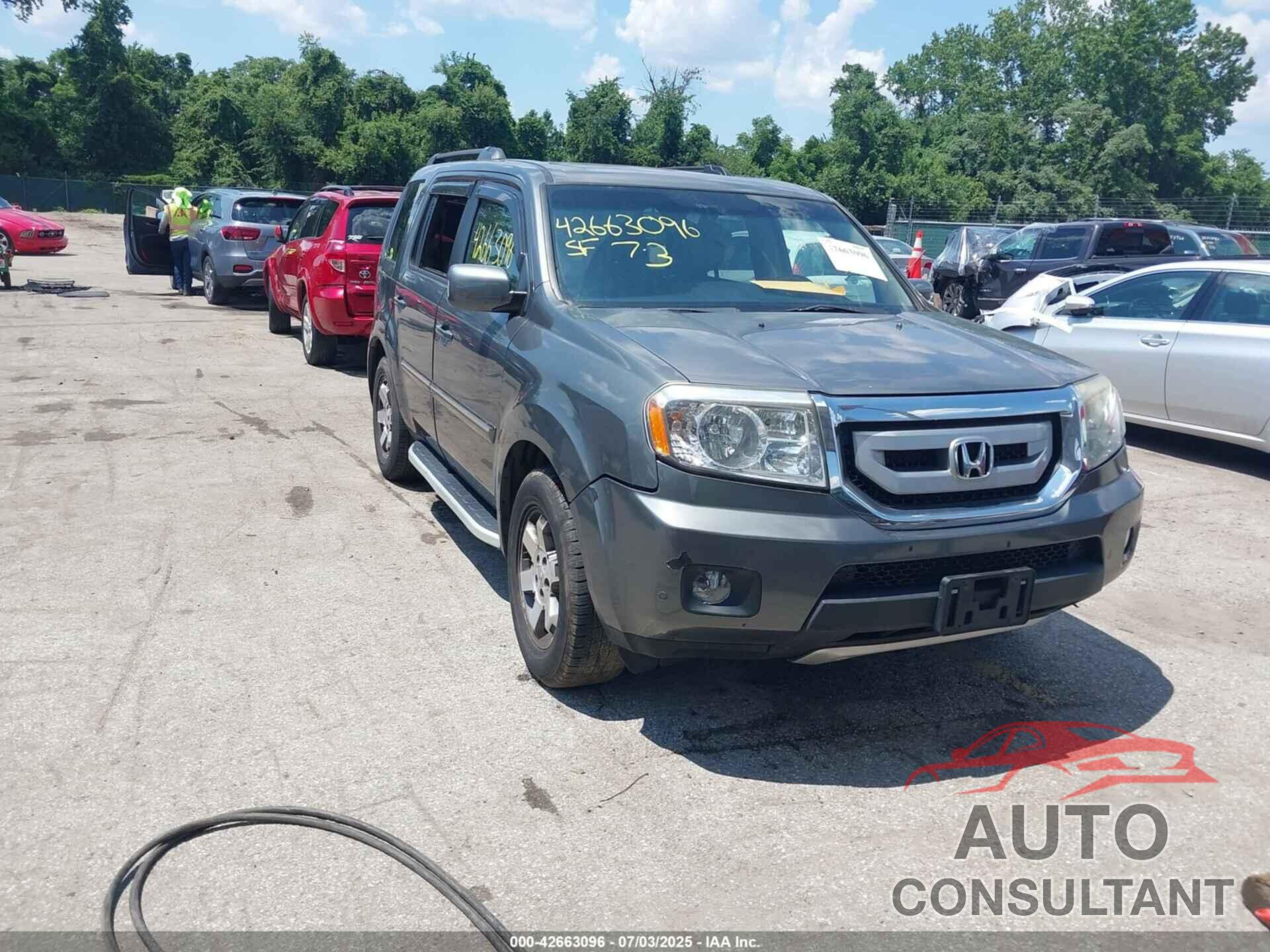 HONDA PILOT 2009 - 5FNYF48959B020917