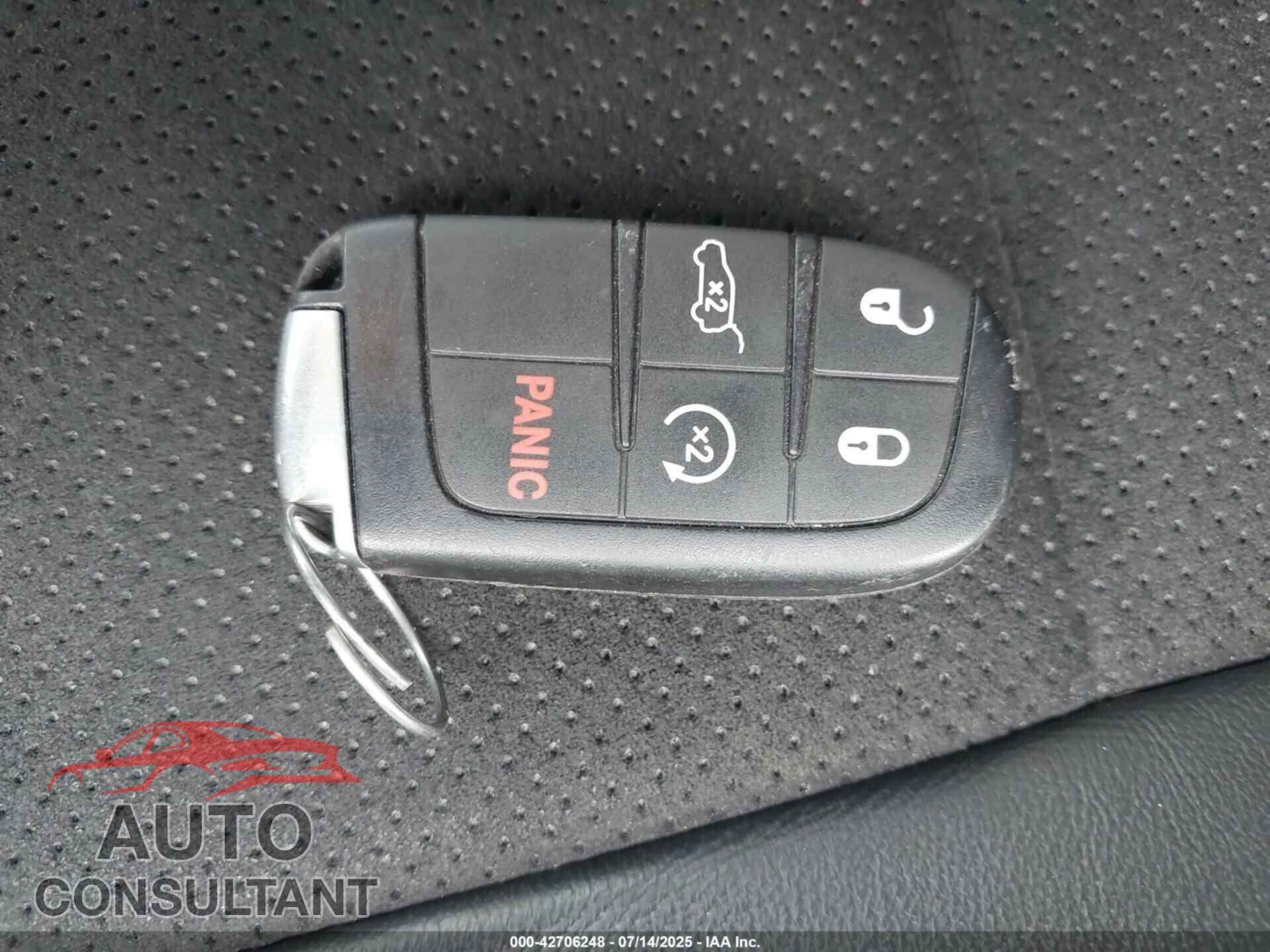 DODGE DURANGO 2019 - 1C4RDJDG7KC647716