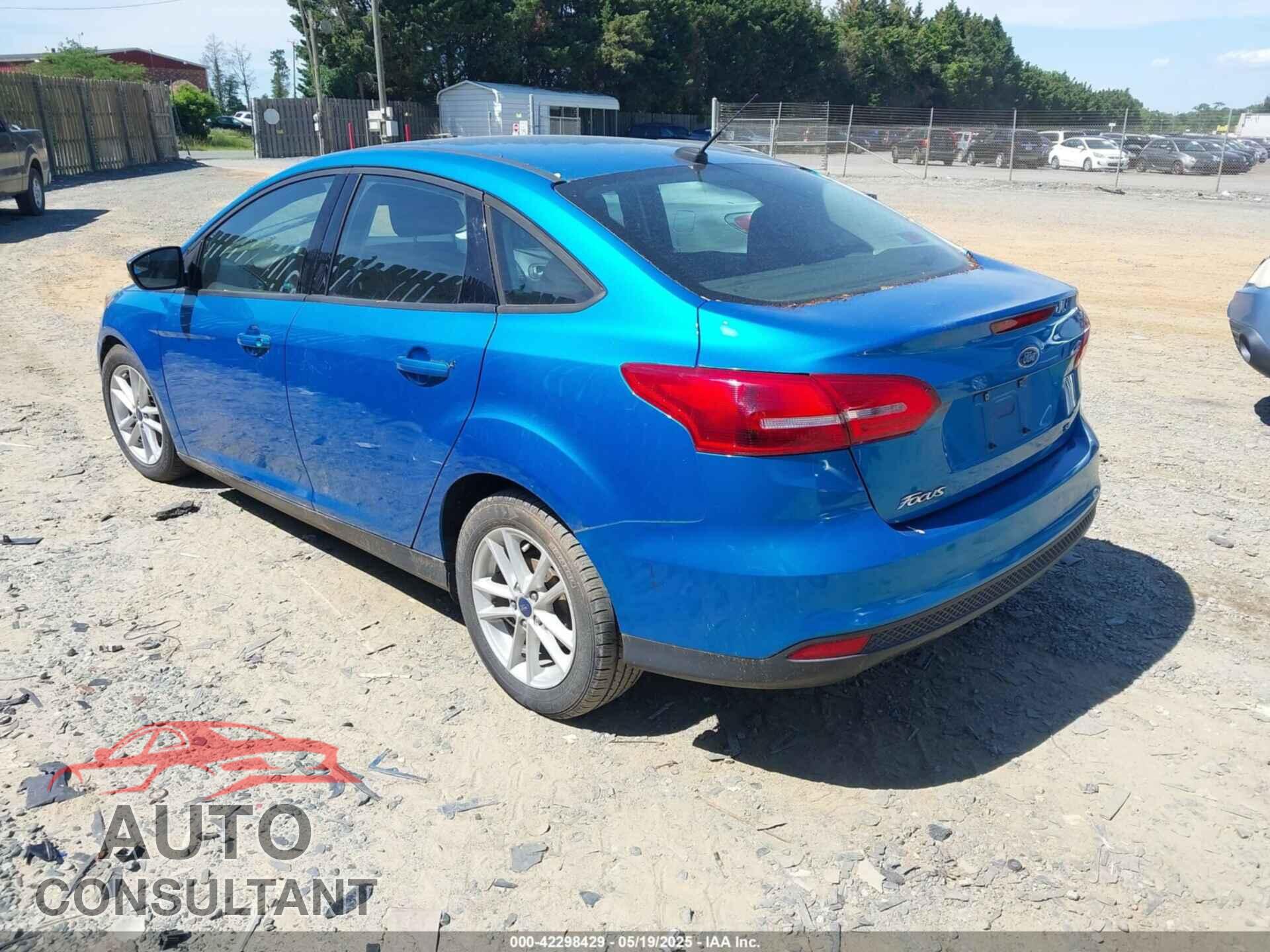 FORD FOCUS 2017 - 1FADP3F26HL221545