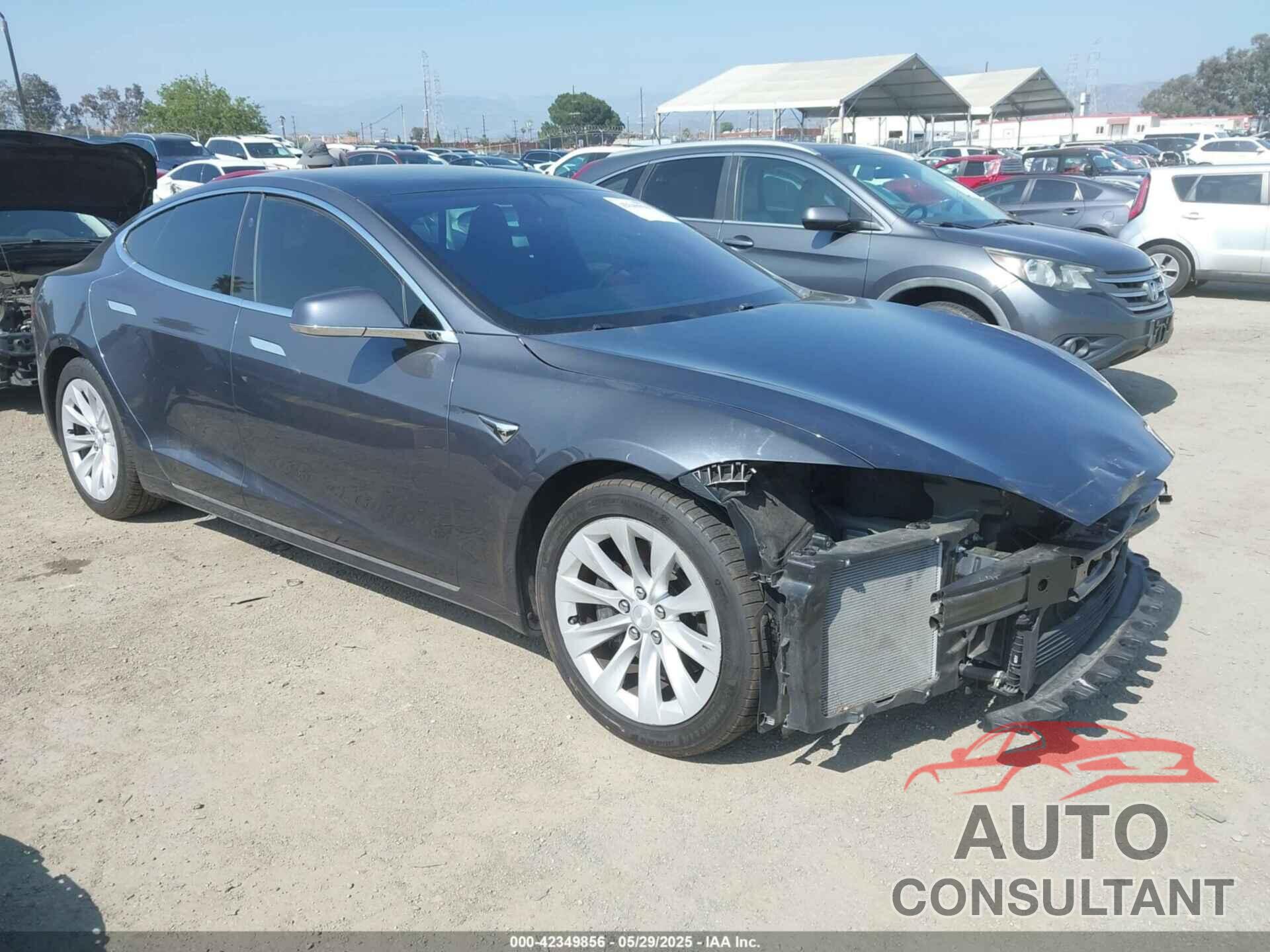 TESLA MODEL S 2019 - 5YJSA1E25KF304371