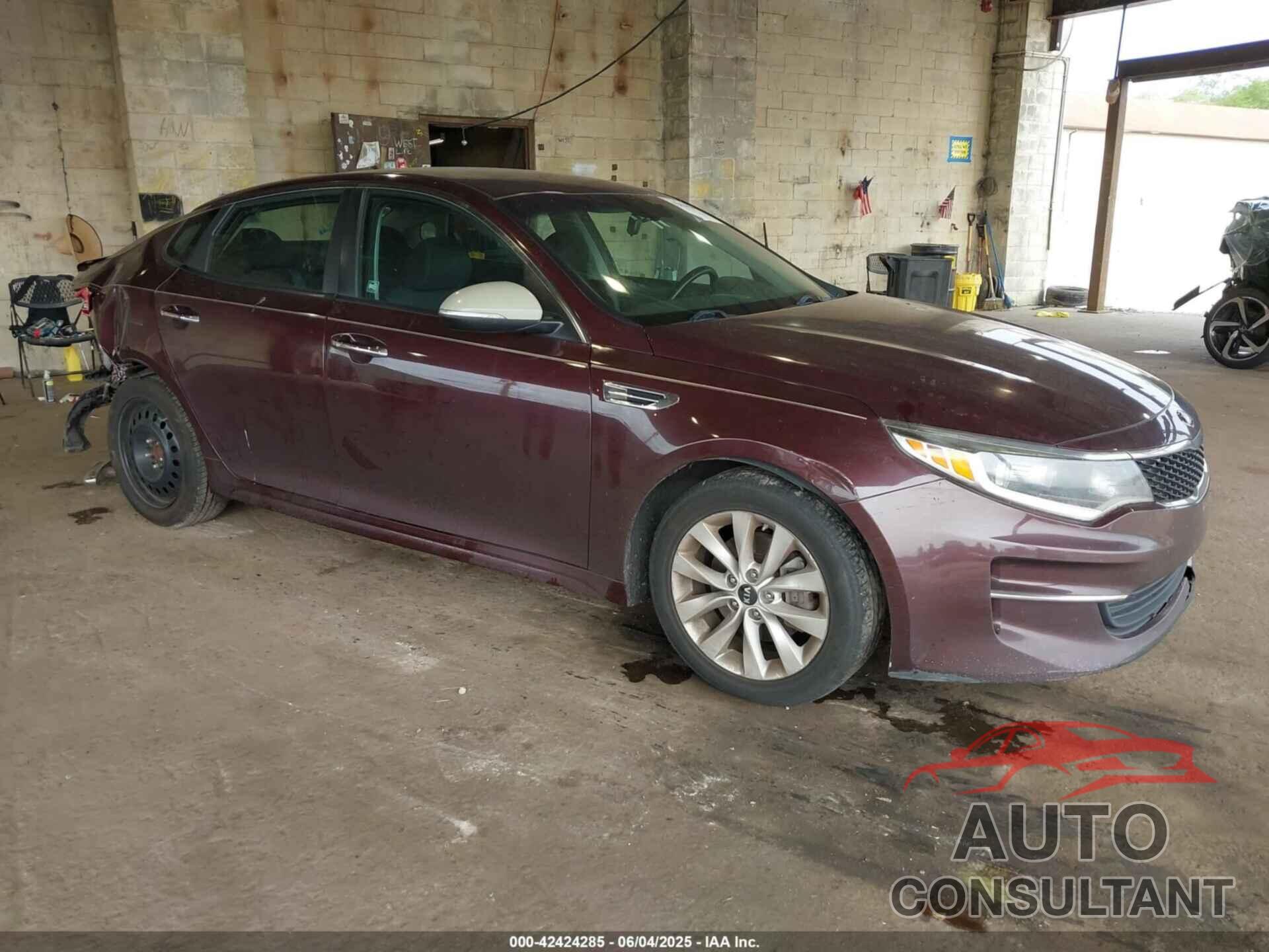 KIA OPTIMA 2016 - 5XXGT4L32GG021055