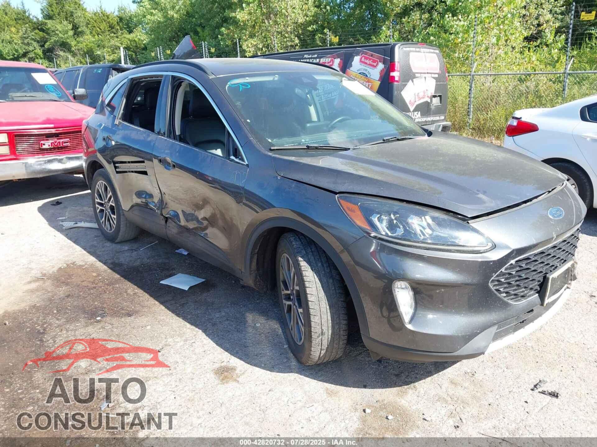 FORD ESCAPE 2020 - 1FMCU0H65LUA76218