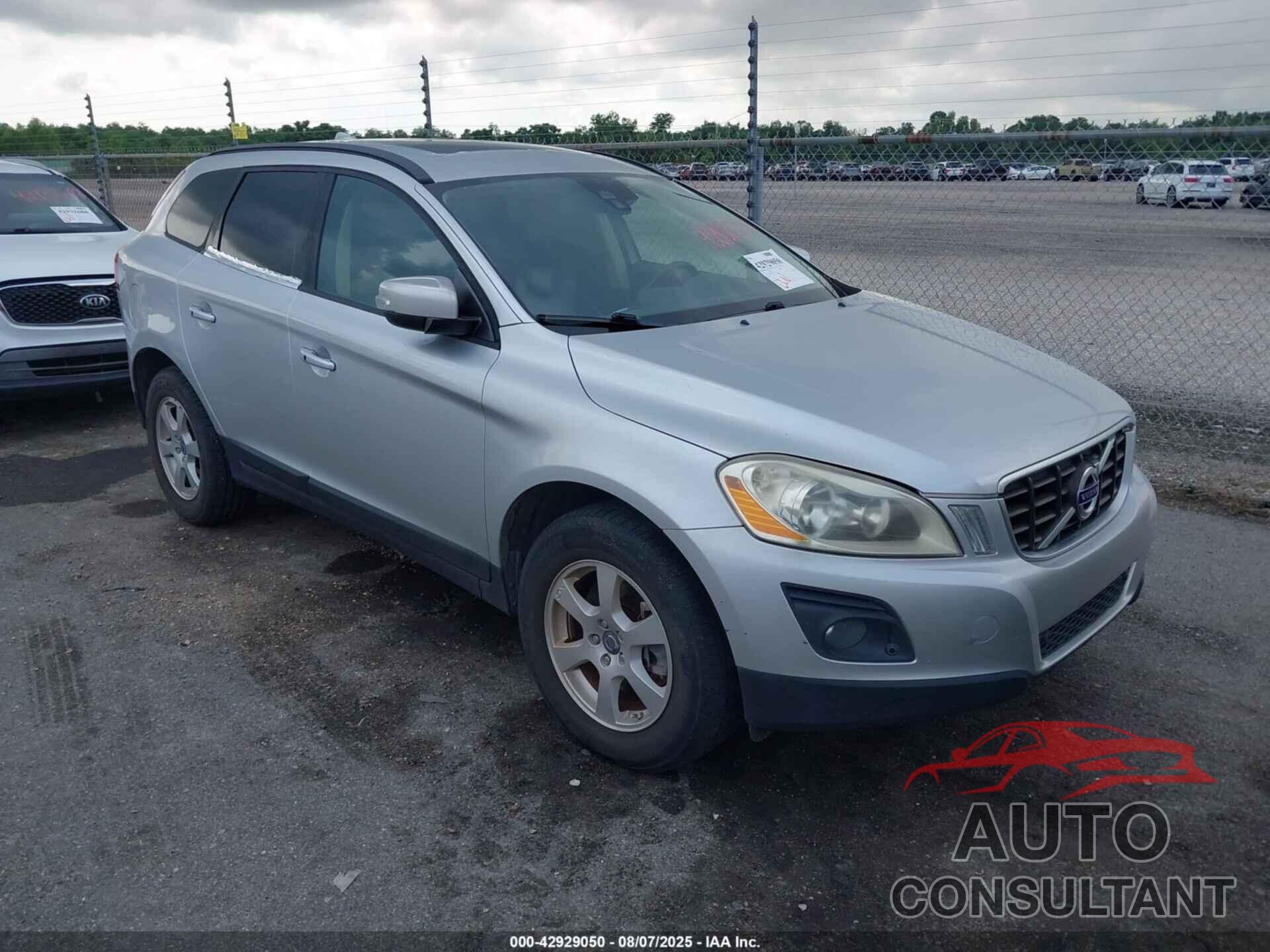 VOLVO XC60 2010 - YV4982DL0A2124773