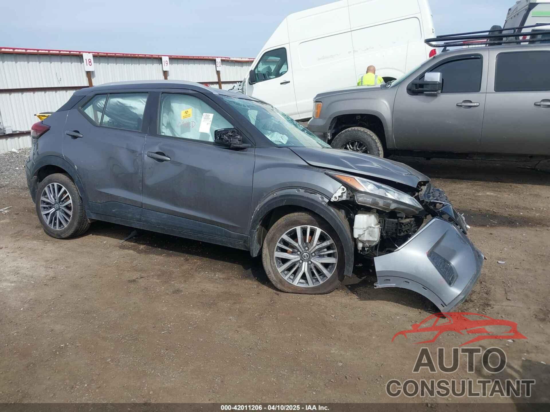 NISSAN KICKS 2021 - 3N1CP5CVXML515533