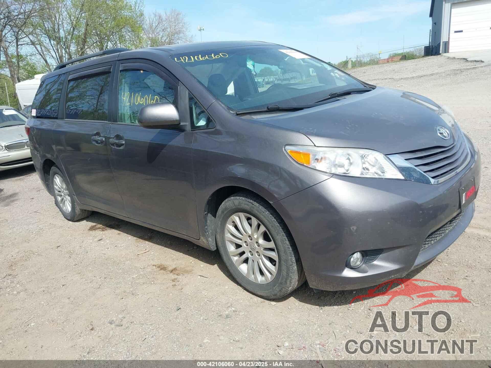 TOYOTA SIENNA 2016 - 5TDYK3DC0GS764053