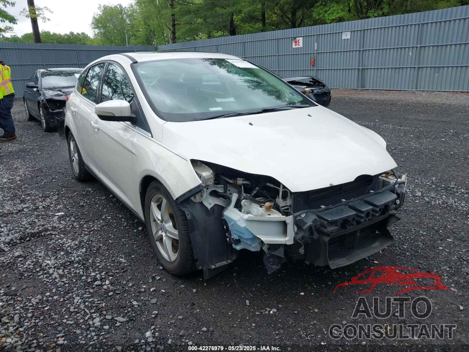 FORD FOCUS 2012 - 1FAHP3N27CL171993