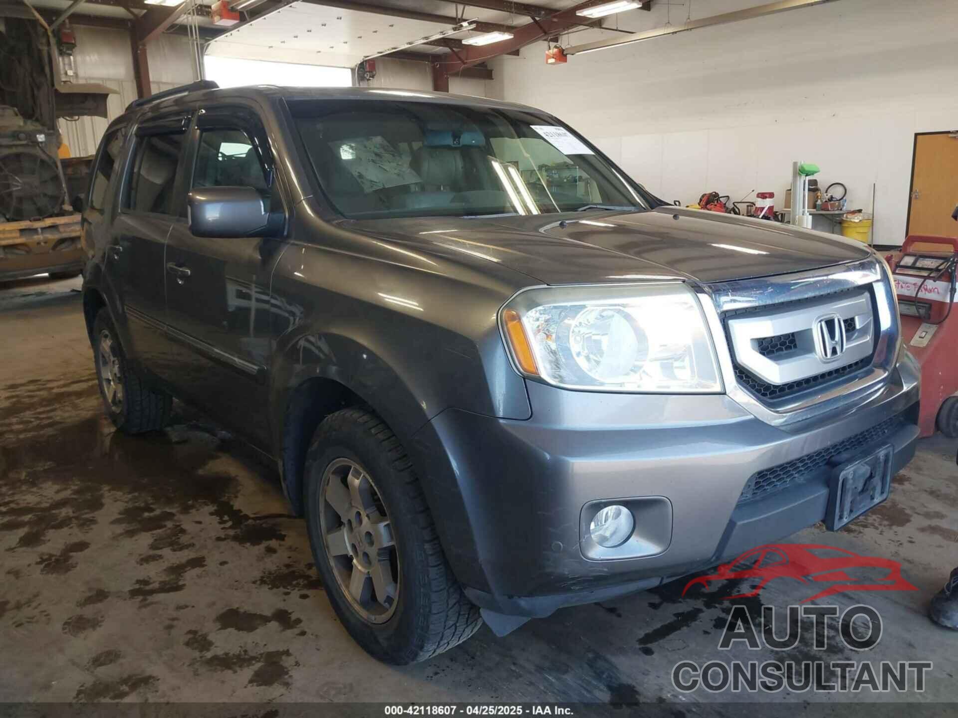HONDA PILOT 2010 - 5FNYF4H89AB026005