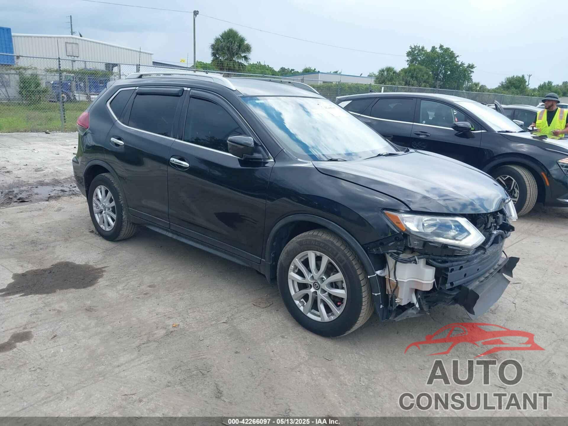 NISSAN ROGUE 2019 - KNMAT2MT3KP503365