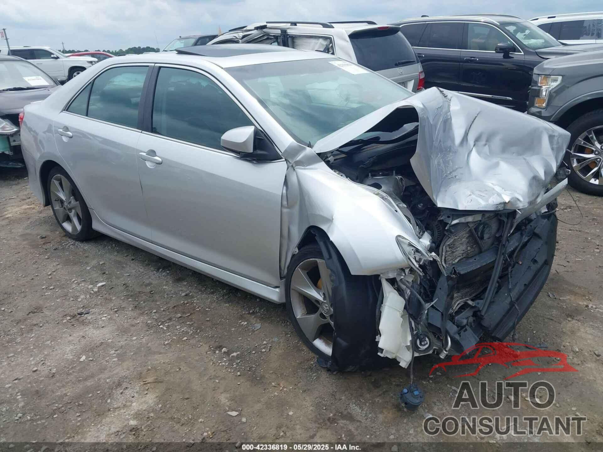 TOYOTA CAMRY 2014 - 4T1BF1FK8EU731275