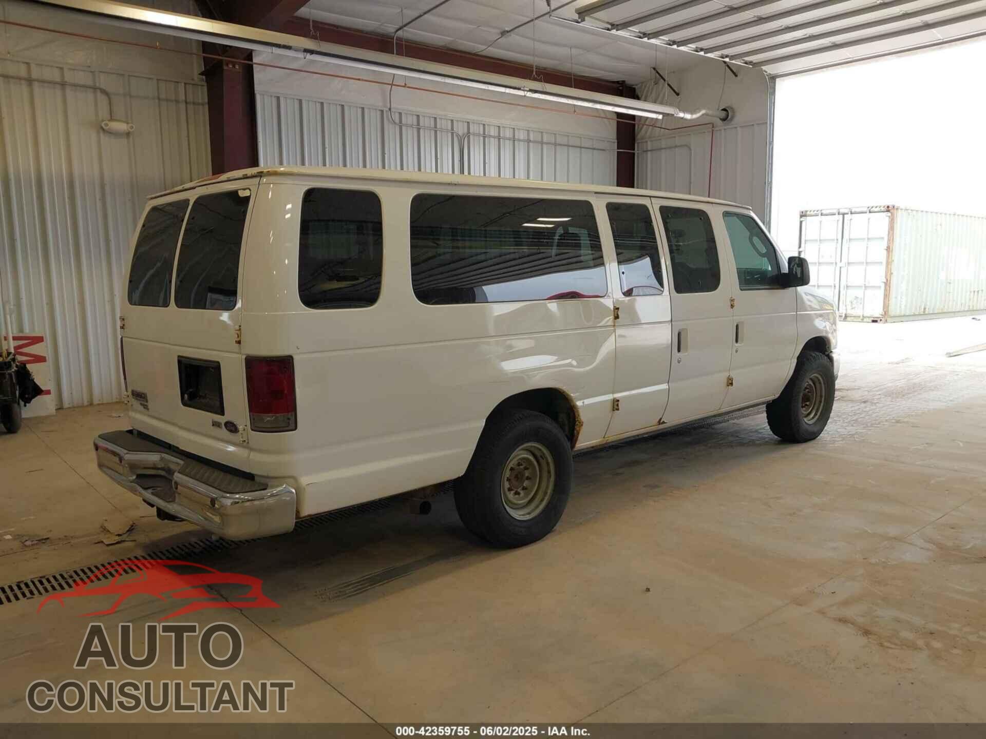 FORD E-350 SUPER DUTY 2010 - 1FBSS3BL2ADA68410