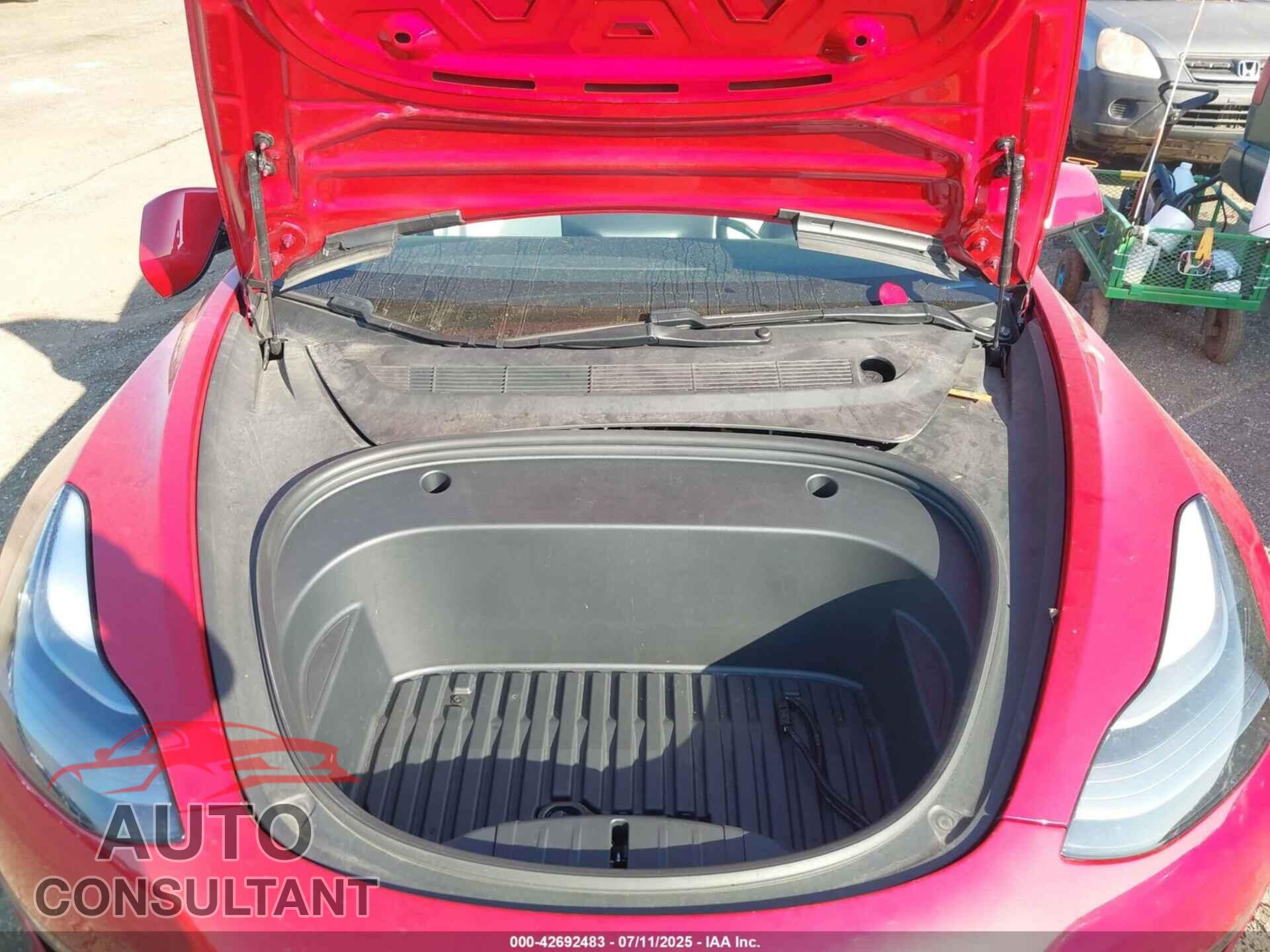 TESLA MODEL 3 2021 - 5YJ3E1EAXMF061563