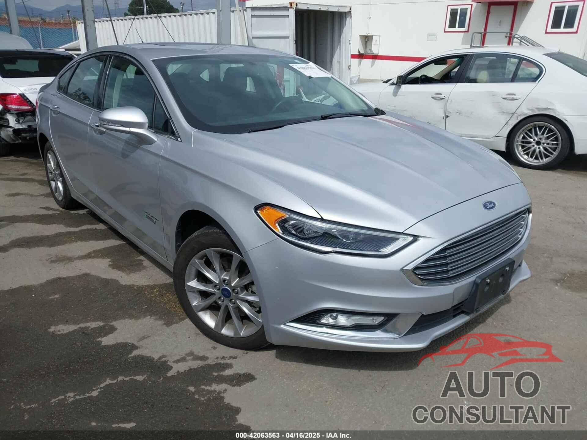 FORD FUSION ENERGI 2017 - 3FA6P0PU9HR275379