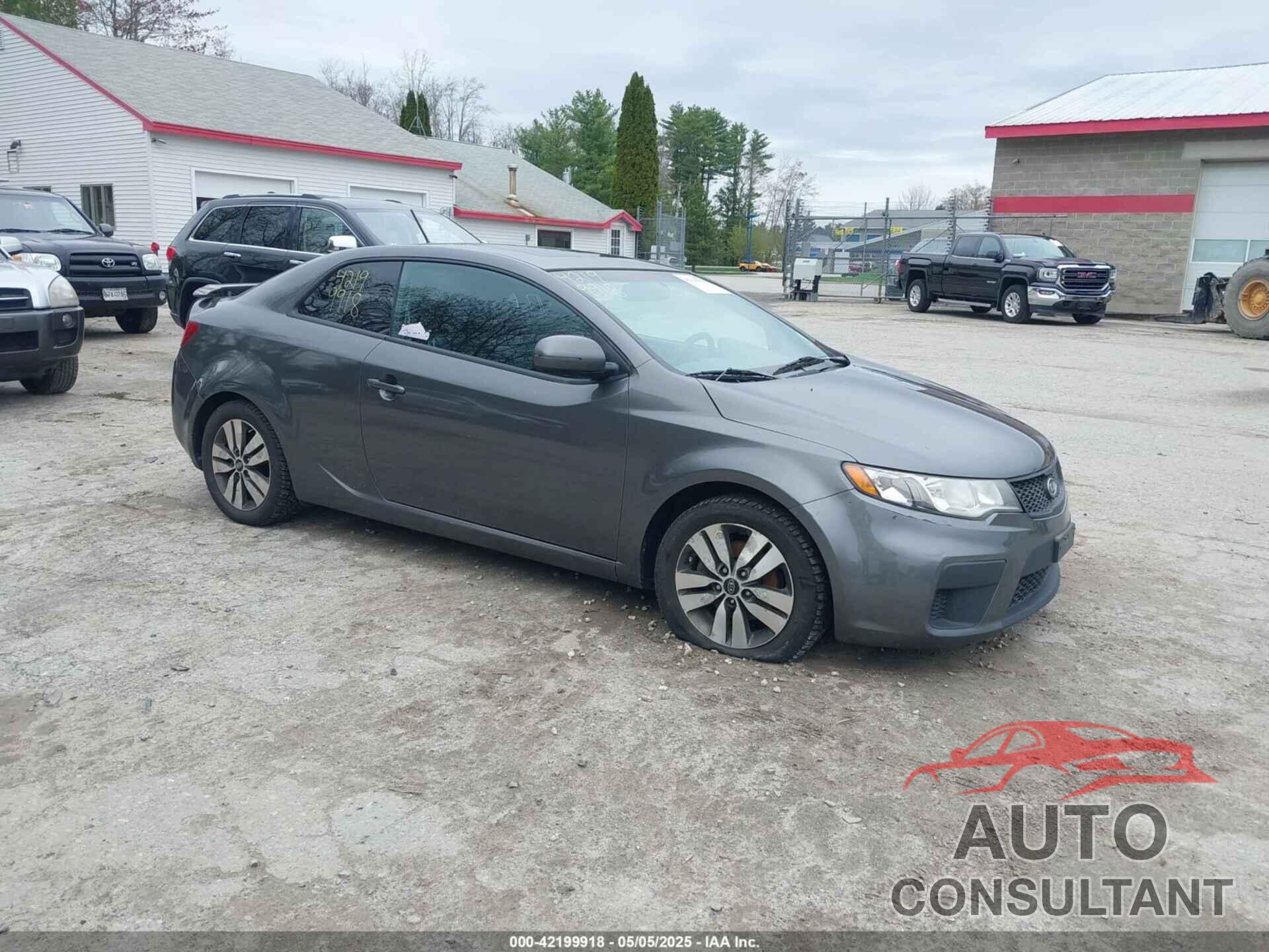 KIA FORTE KOUP 2013 - KNAFU6A27D5743228