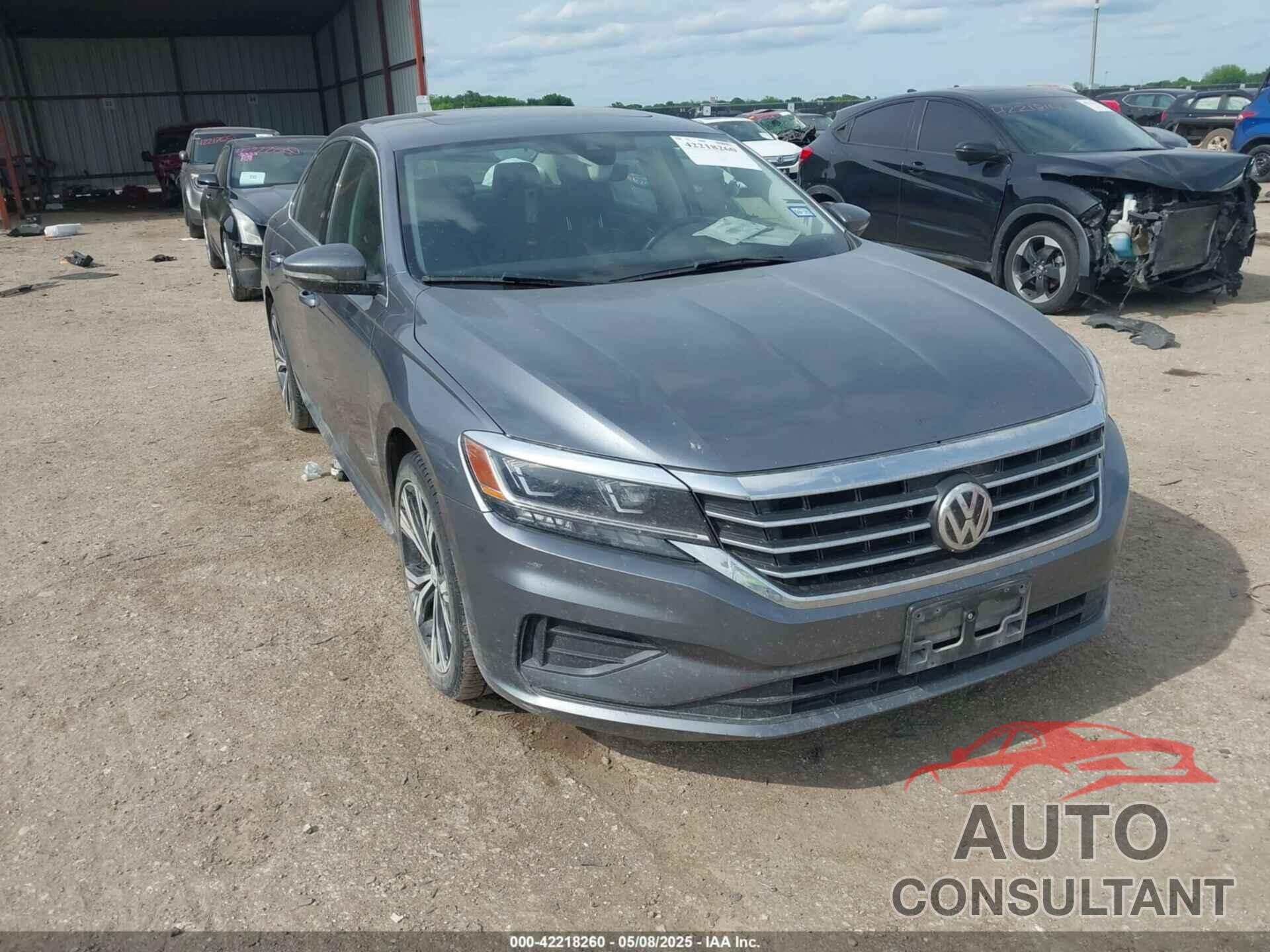 VOLKSWAGEN PASSAT 2021 - 1VWSA7A33MC012037