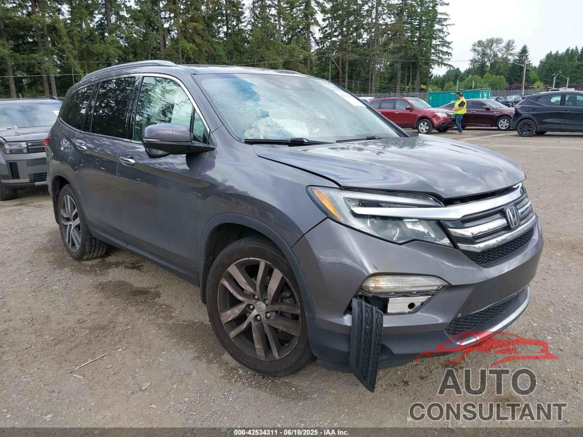 HONDA PILOT 2017 - 5FNYF6H95HB018627