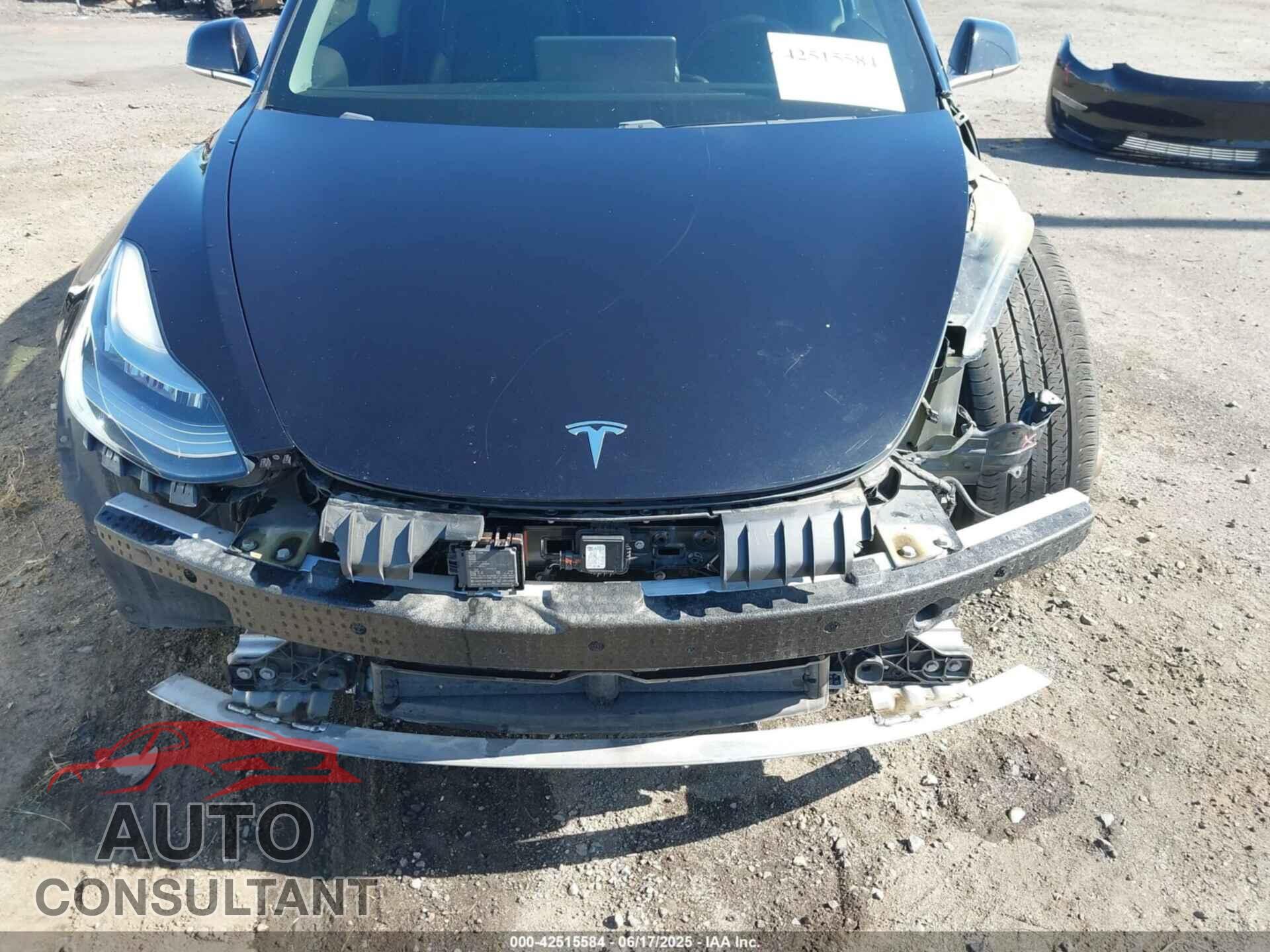 TESLA MODEL 3 2018 - 5YJ3E1EA9JF071237