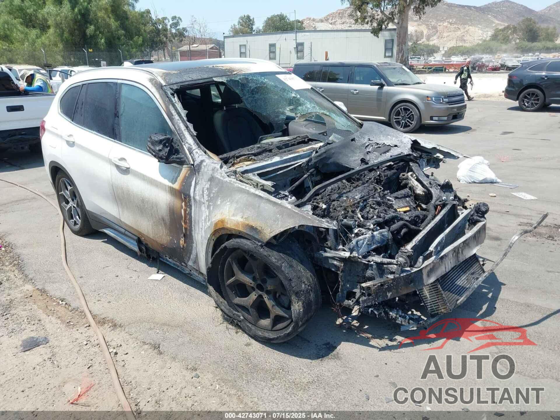 BMW X1 2018 - WBXHT3C33J3H32811