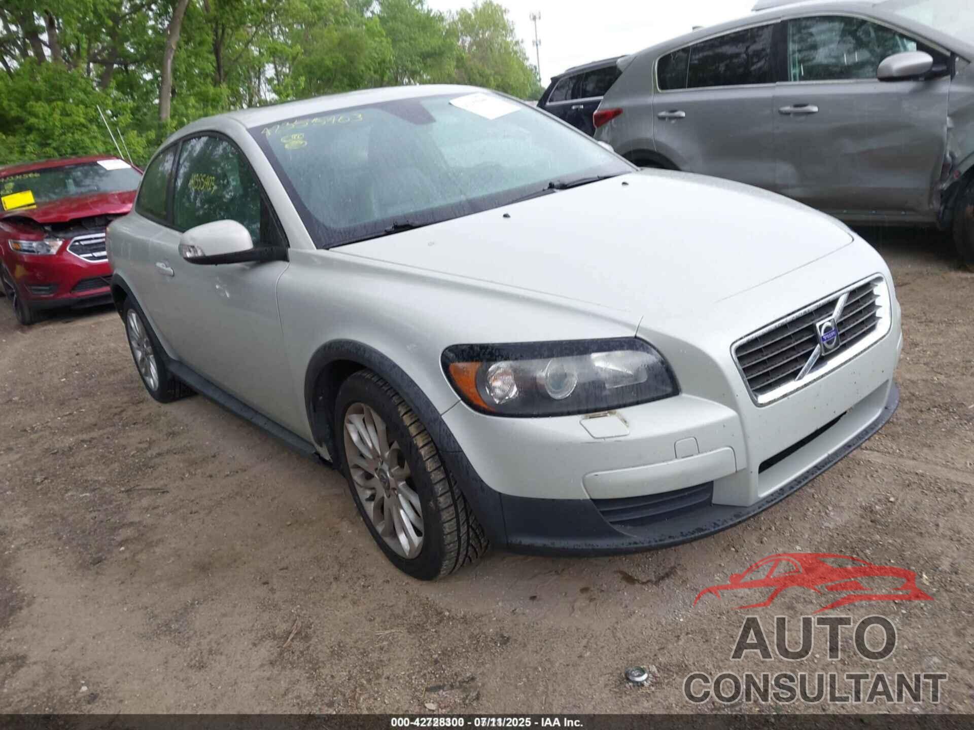 VOLVO C30 2009 - YV1MK672392144885