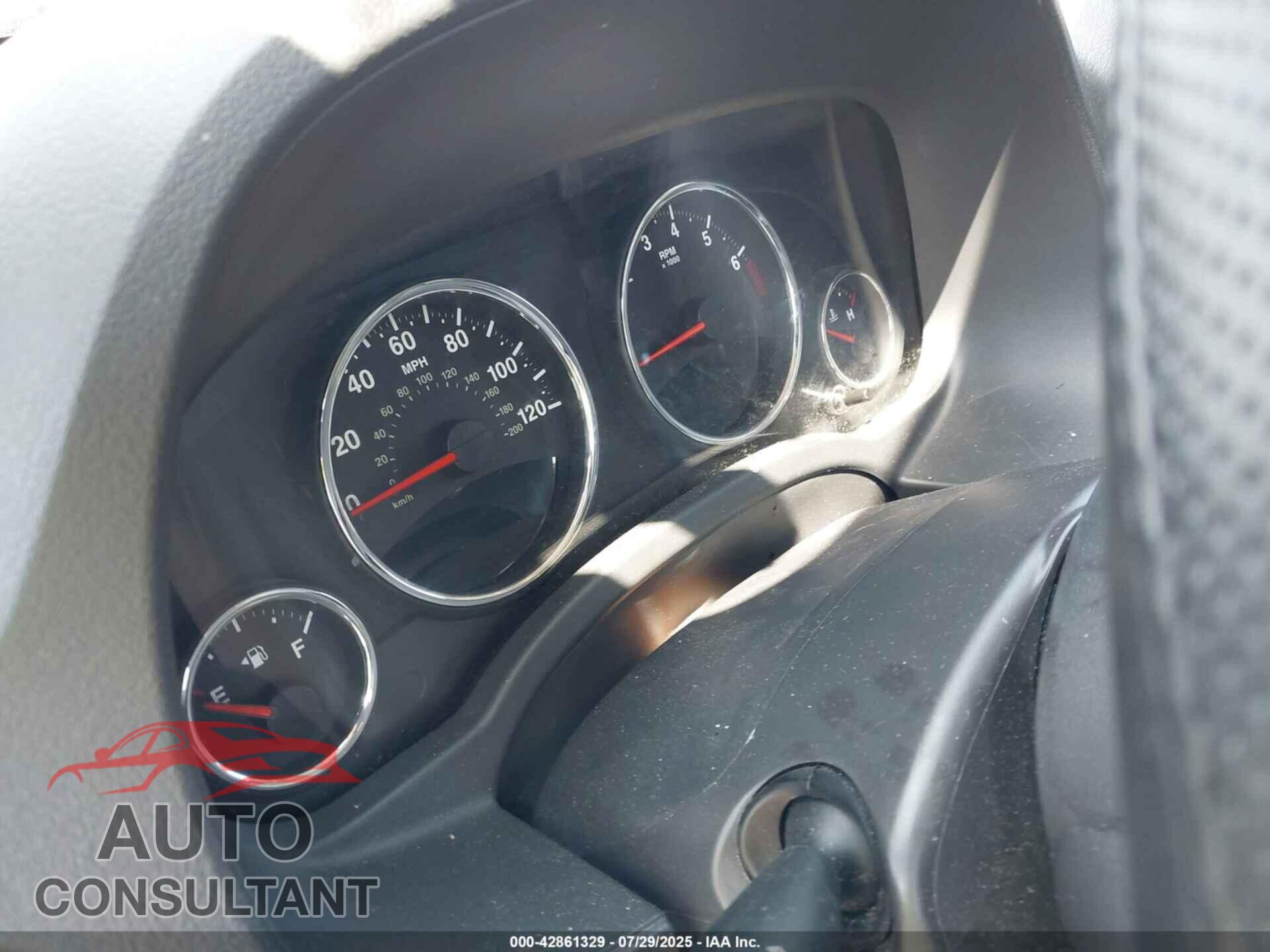 JEEP COMPASS 2012 - 1C4NJDCB2CD630820