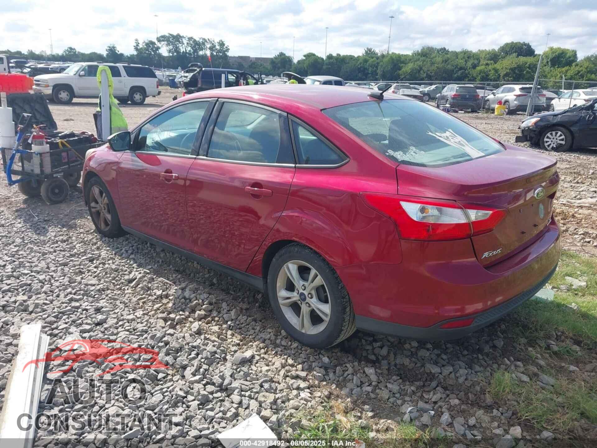 FORD FOCUS 2014 - 1FADP3F28EL416896