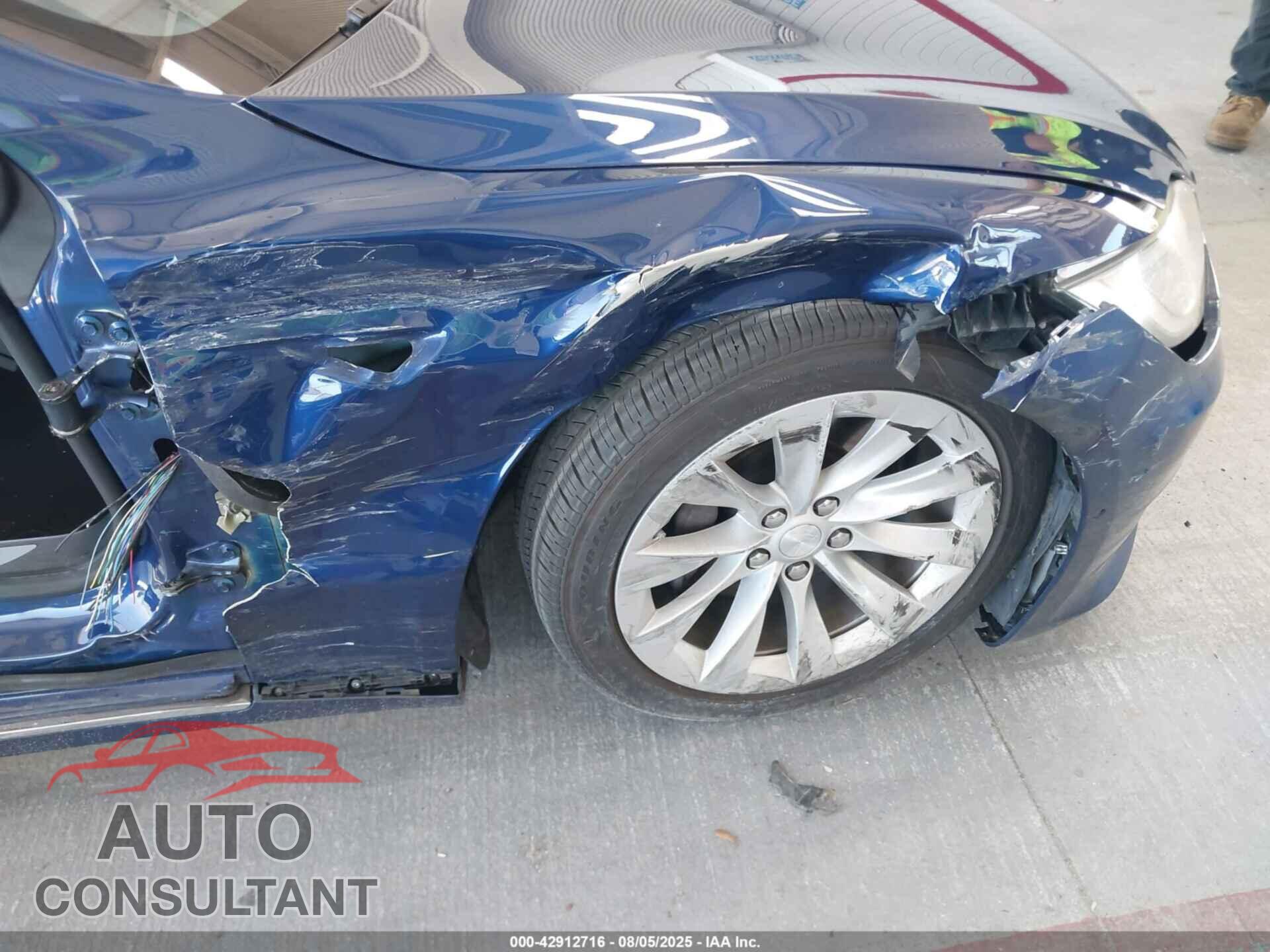 TESLA MODEL S 2019 - 5YJSA1E29KF335025