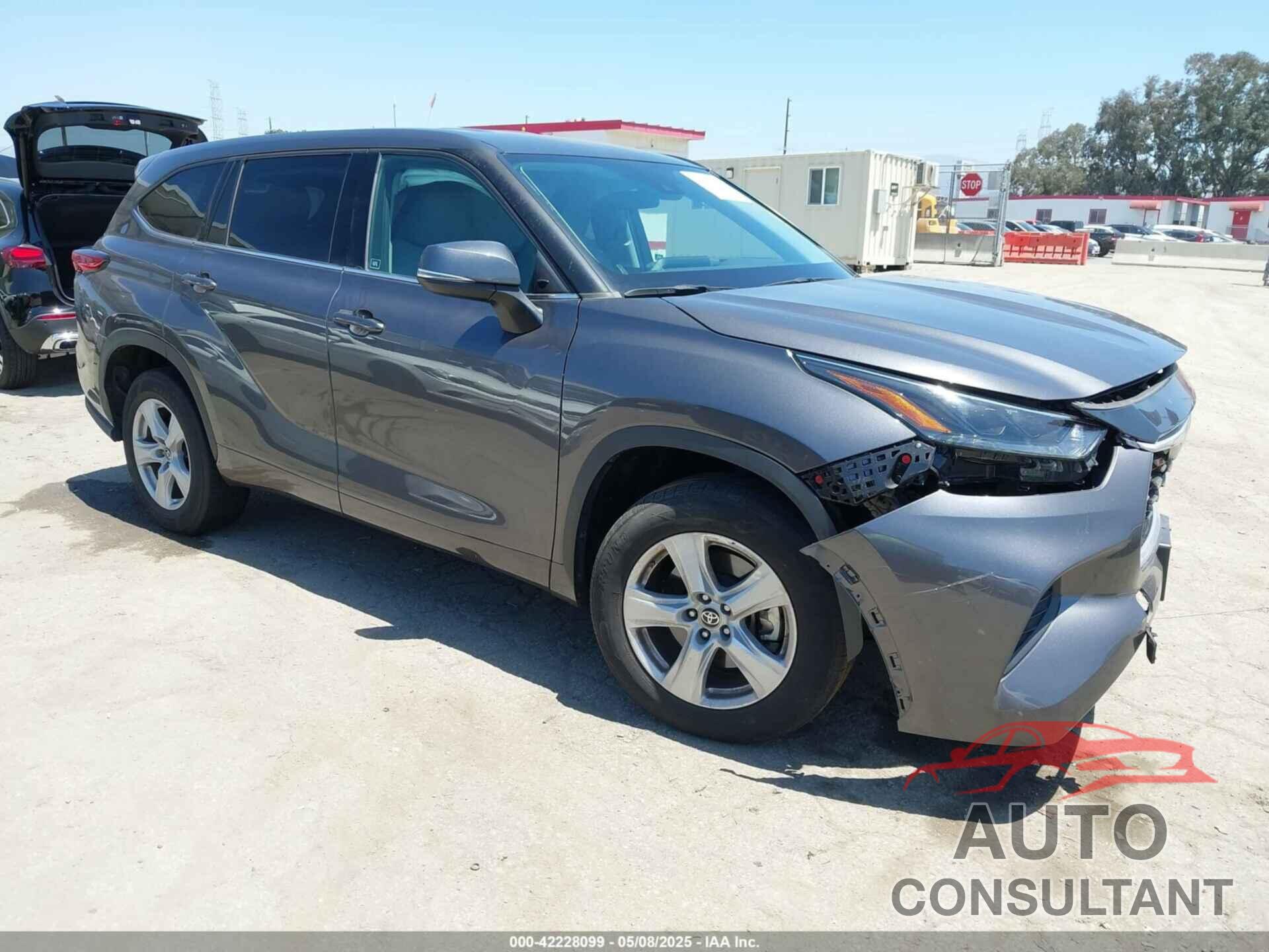TOYOTA HIGHLANDER 2021 - 5TDCZRAH9MS051141