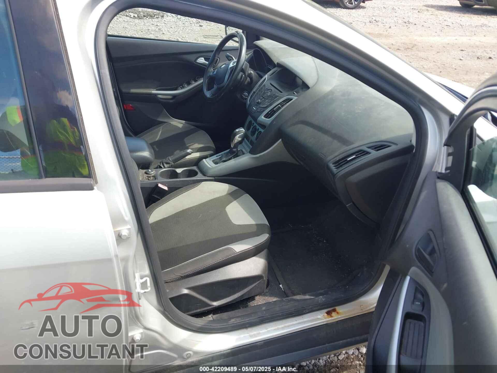 FORD FOCUS 2012 - 1FAHP3F25CL408883