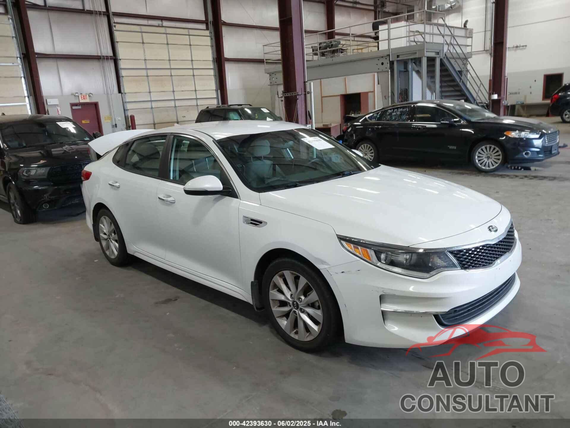KIA OPTIMA 2018 - 5XXGT4L3XJG267567